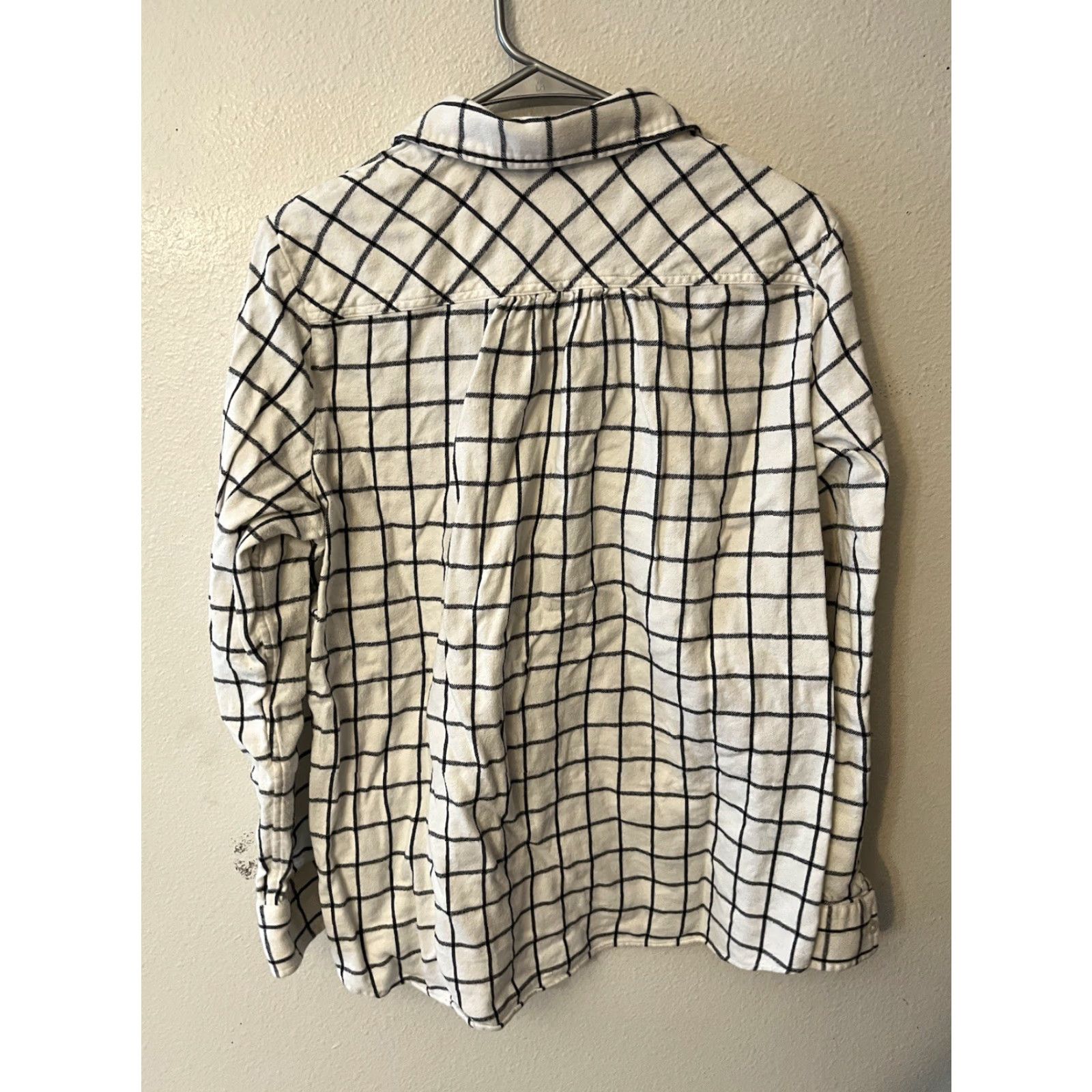 Lands' End Lands End Flannel Shirt Large 14-16 White Plaid Cotton Button Up Women's Size L / US 10 / IT 46 - 2 Thumbnail