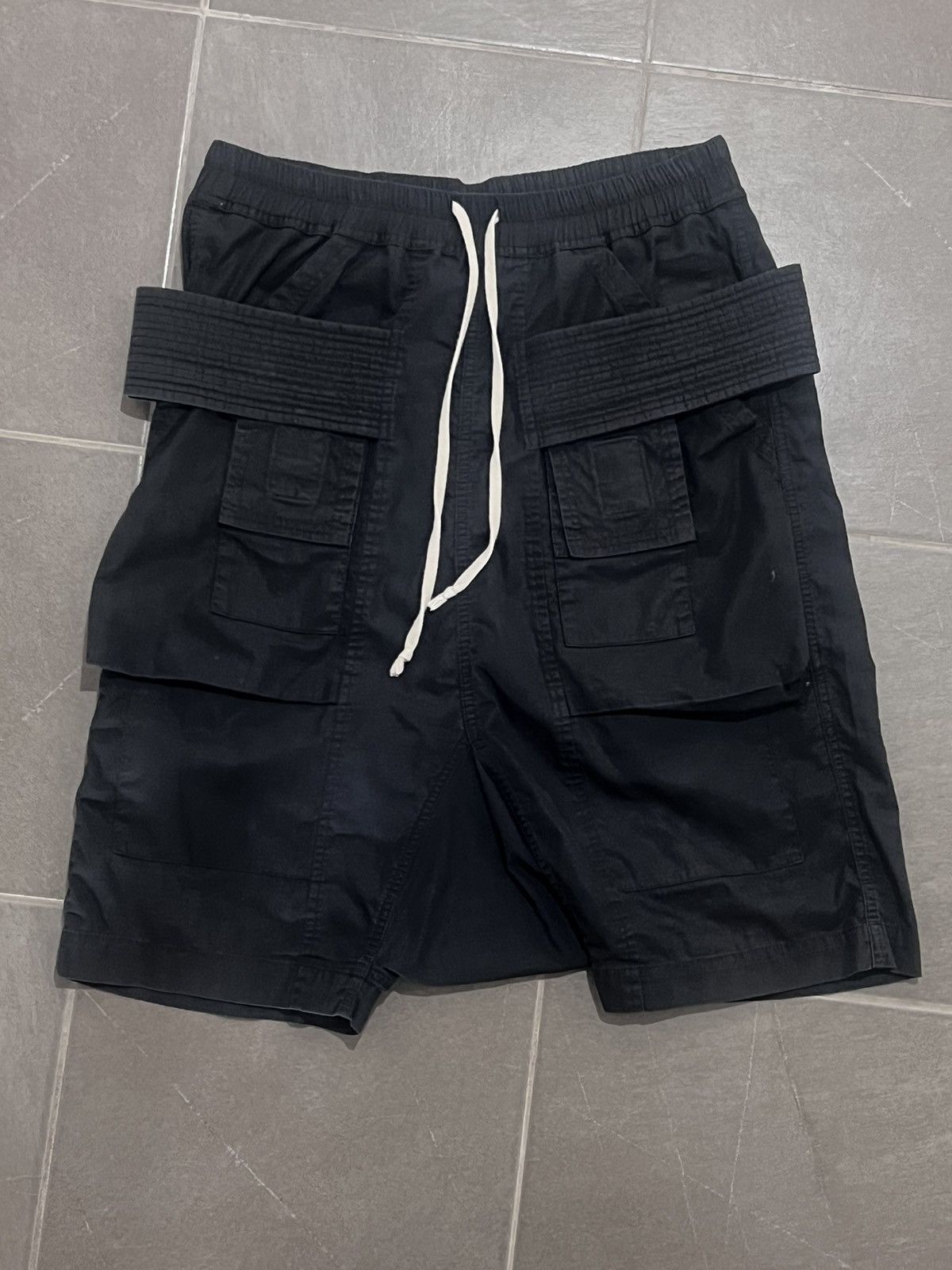 RICK OWENS RICKS PODS 48 DT Rick Owens Pod Shorts | Grailed