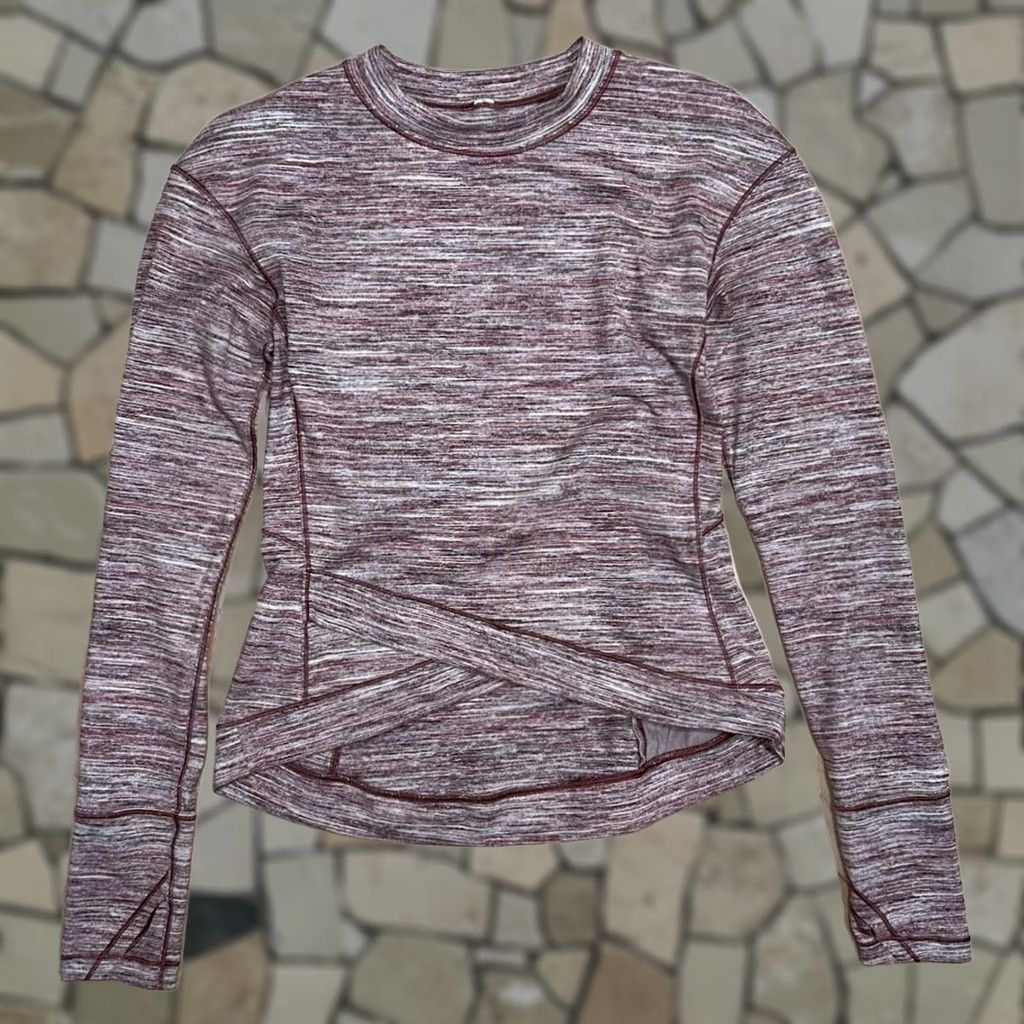 Lululemon VINTAGE Lululemon Close to Crossing Top Long Sleeve Women’s Small Size S / US 4 / IT 40 - 1 Thumbnail
