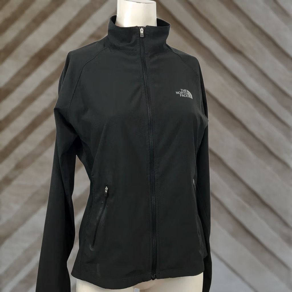 The North Face THE NORTH FACE WOMEN'S JACKET LONG SLEEVE FULL ZIP BLACK M Size M / US 6-8 / IT 42-44 - 1 Thumbnail