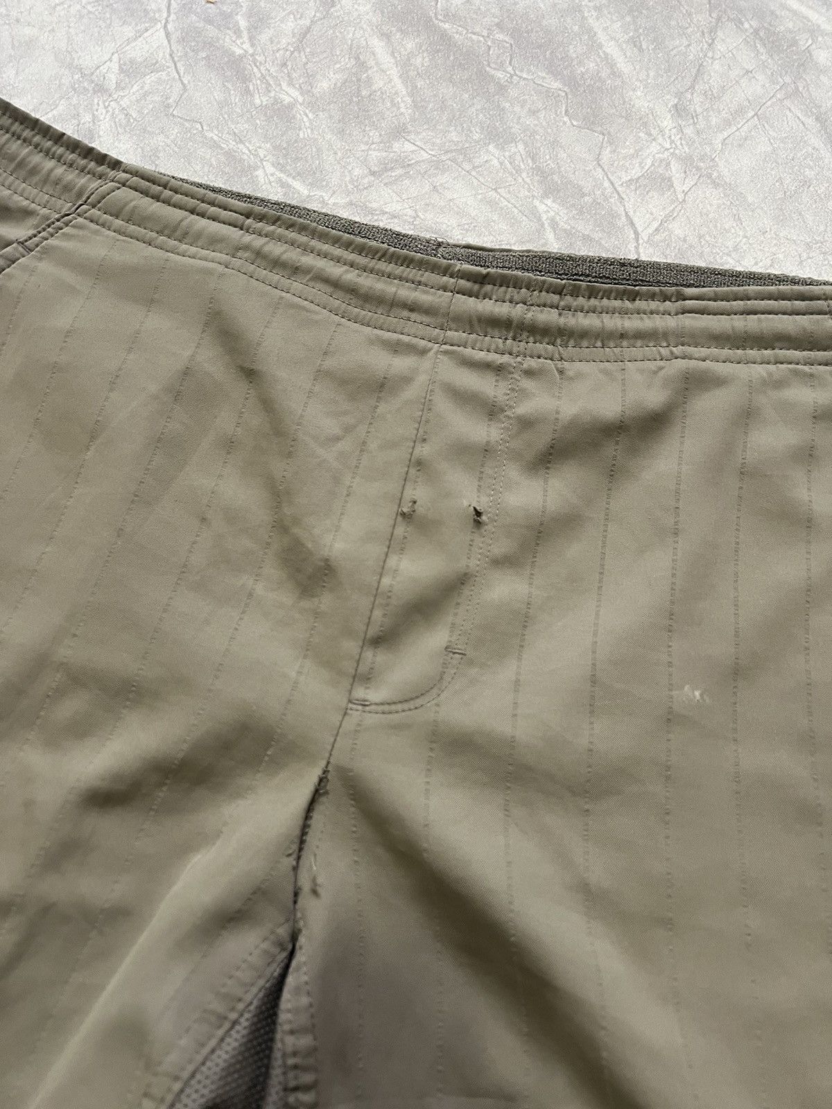 Nike Vintage Nike Shorts Size US 30 / EU 46 - 3 Thumbnail