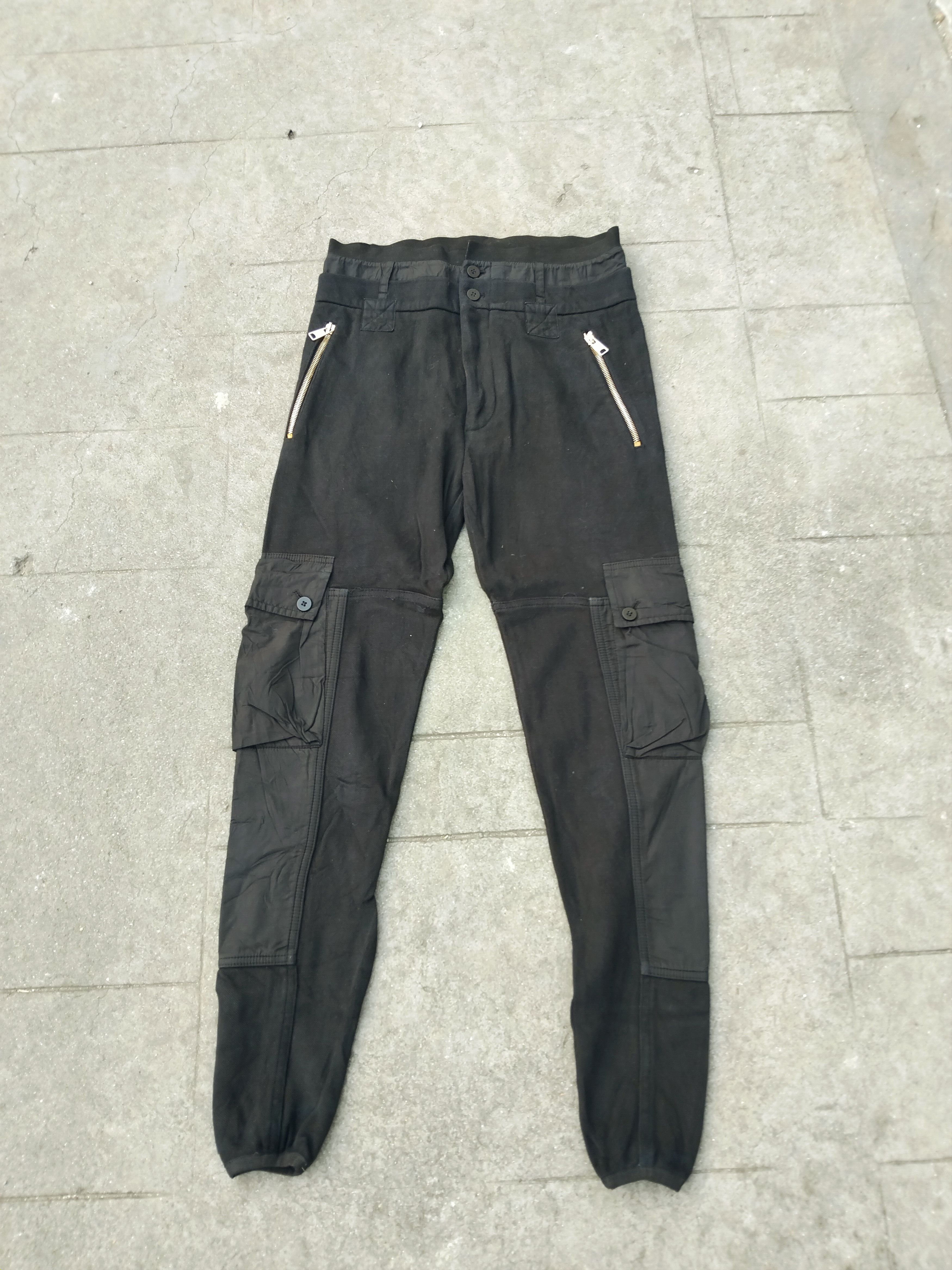 Image of Alexander Mcqueen in Black, Women's (Size 30)