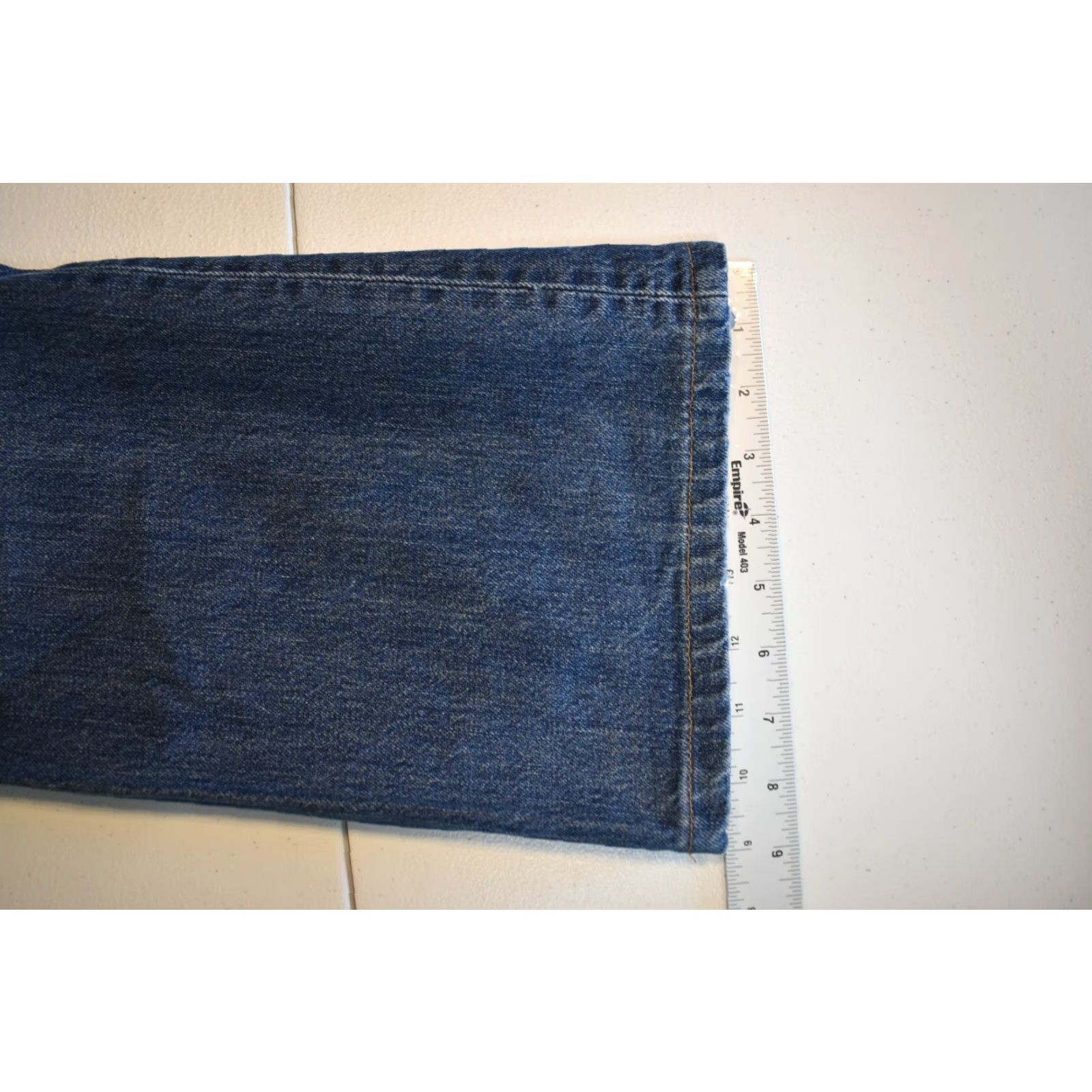 Levi's VINTAGE Levi's 507 Jeans Mens 38x34 Distressed Blue Denim Straight 9in Leg Opening 30.5in Inseam Regular Rise Mid 10-12in Size US 38 / EU 54 - 5 Thumbnail