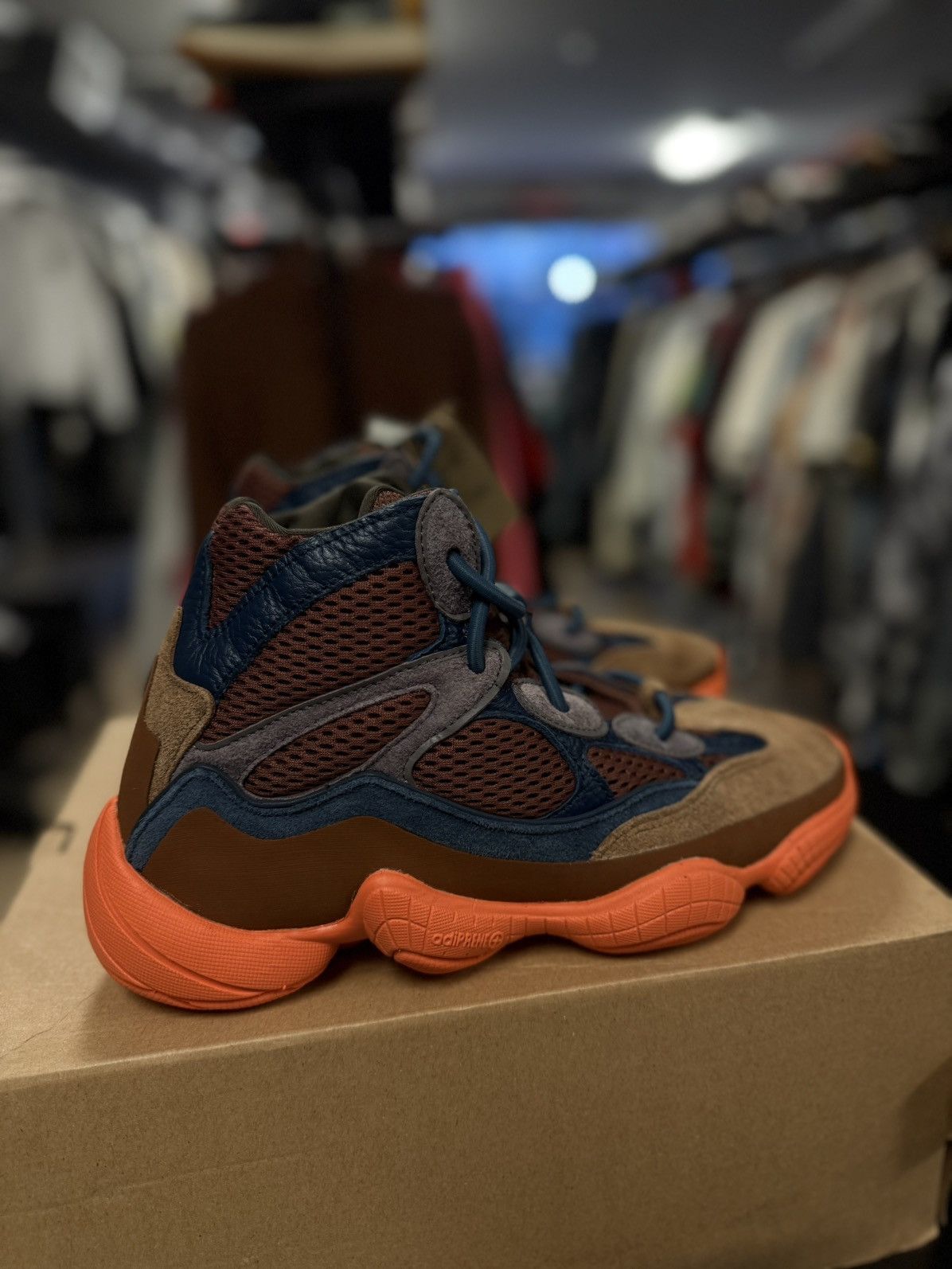 Adidas × Yeezy Yeezy Adidas 500 Tactile Orange Size 7.5 (NEW) Size US 7.5 / EU 40-41 - 2 Thumbnail