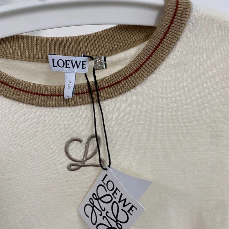 Loewe LOEWE Wool short sleeve pullover slim sweater Size M / US 6-8 / IT 42-44 - 2 Thumbnail