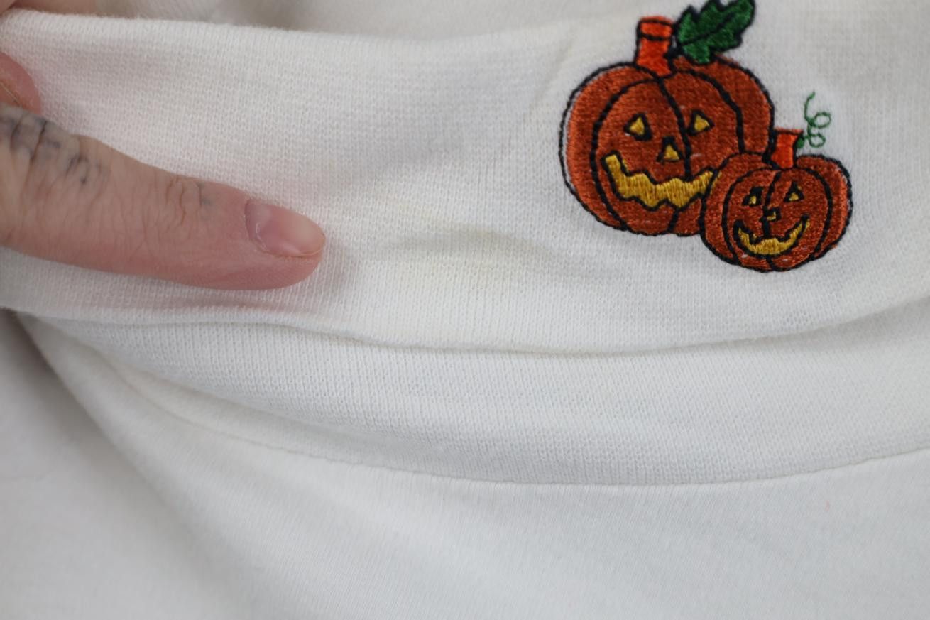 Vintage Vintage 90s Streetwear Pumpkin Turtleneck T-Shirt White Size M / US 6-8 / IT 42-44 - 5 Thumbnail