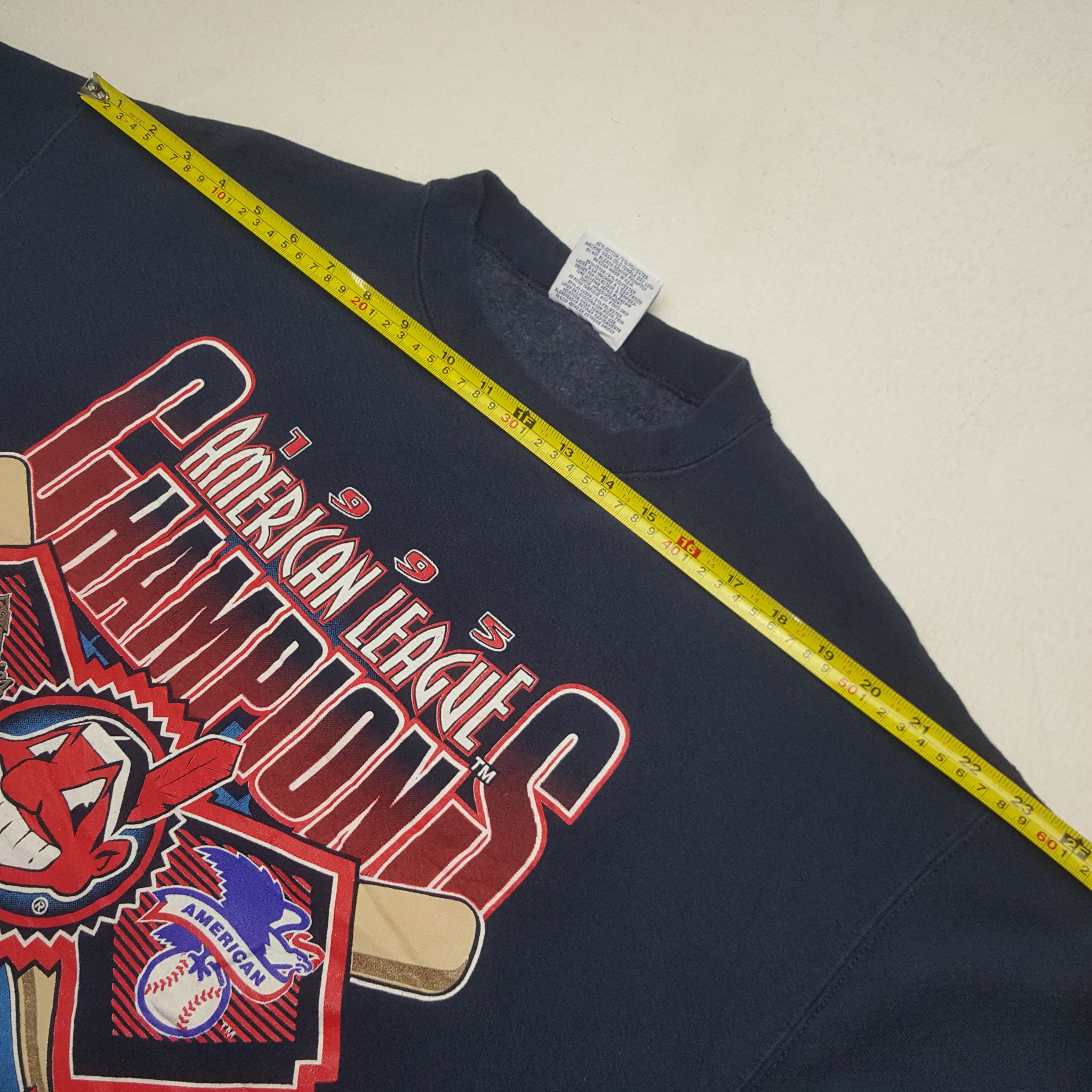 Vintage American League Champions Cleveland Indians Sweatshirt Size US M / EU 48-50 / 2 - 6 Thumbnail