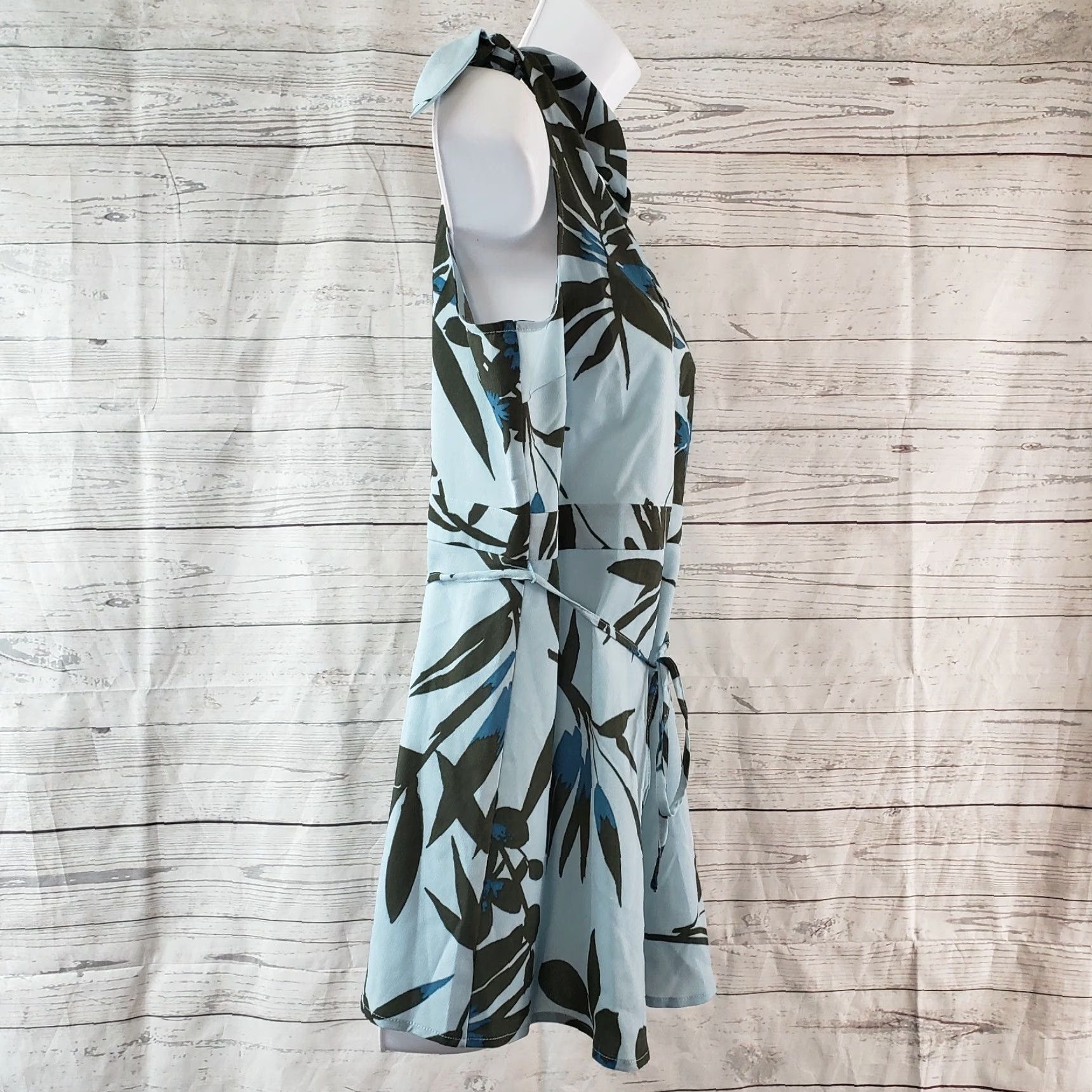 Vintage Motherhood Maternity Womens Printed Top Sz Small Blue Floral V-Neck Sleeveless Shirt Blouse Ladies Womens XS S M L Size S / US 4 / IT 40 - 4 Thumbnail