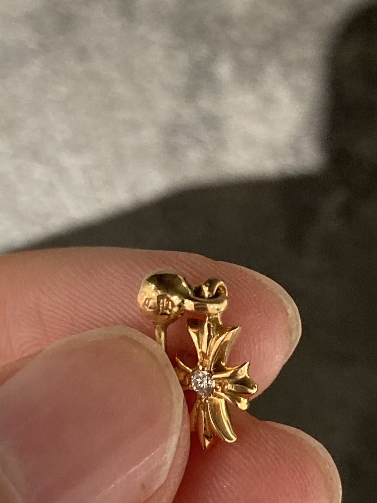 Chrome Hearts Chrome Hearts 22K Gold Diamond Tiny E Cross Earring Drop Size ONE SIZE - 5 Thumbnail