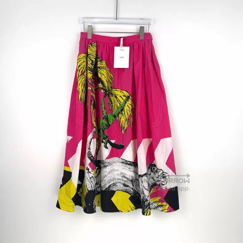 Dior Dior Rose-red holiday-style skirt Size 42" / US 20 - 3 Thumbnail