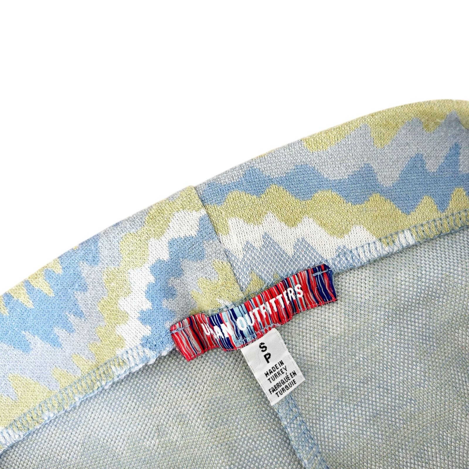 Urban Outfitters Urban Outfitters Green Blue Printed Bryn Flare Pants Sz S Size 27" / US 4 / IT 40 - 2 Thumbnail