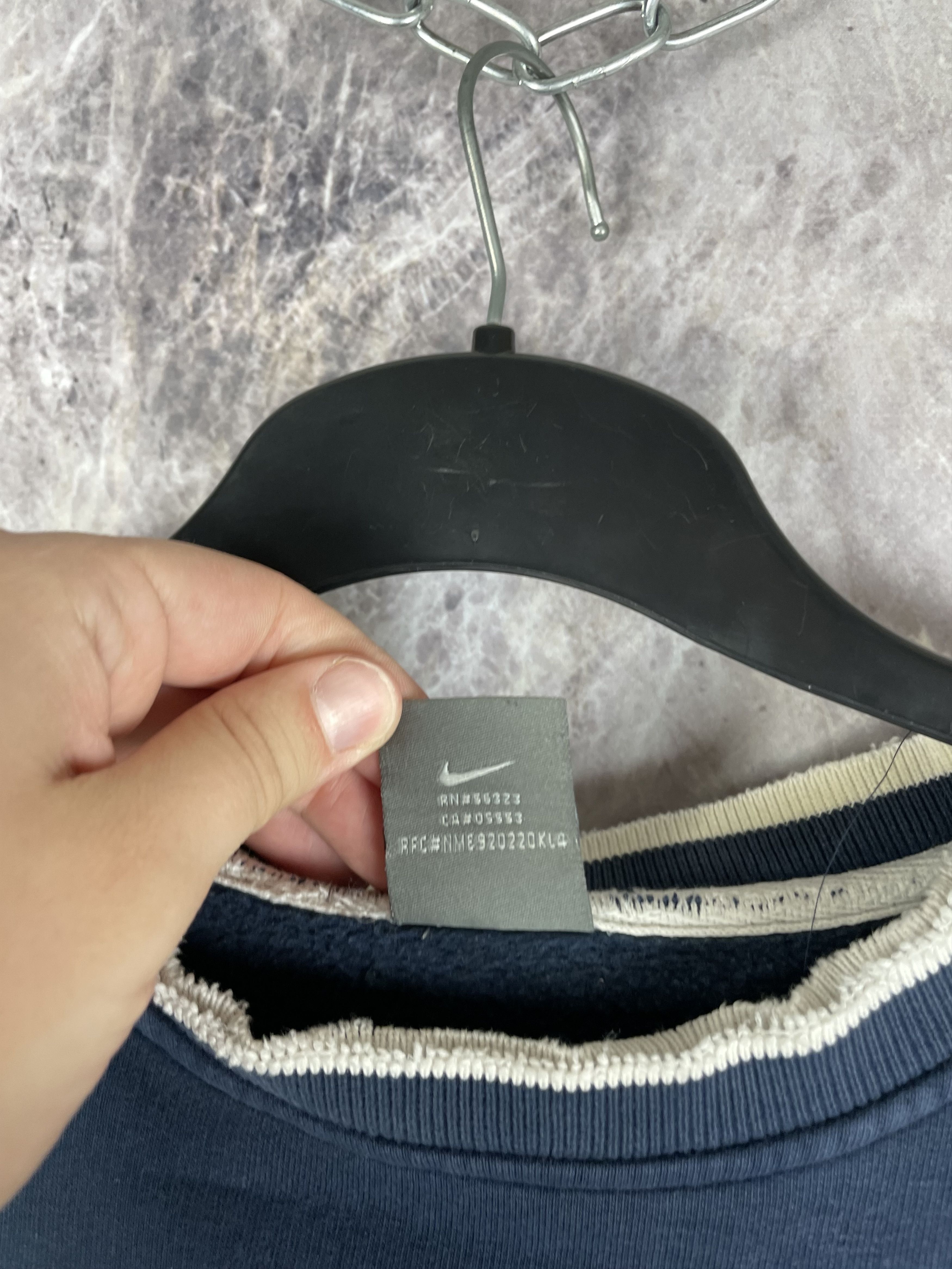 Nike Vintage 90s Nike Sweatshirt Size US L / EU 52-54 / 3 - 6 Thumbnail