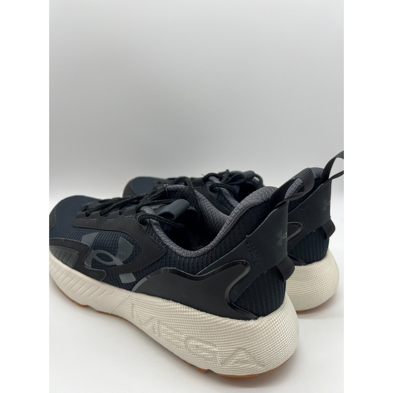 Under Armour Under Armour HOVR Mega 2 MVMNT Black 3026629-003 Men 13 Size US 13 / EU 46 - 10 Thumbnail