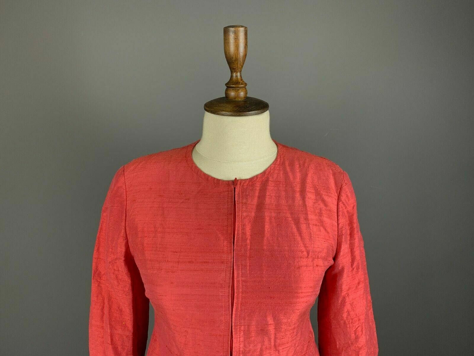 Designer Ladies MAX & CO. CLASSICS Red Silk Zip Up Jacket Size USA 4 Size S / US 4 / IT 40 - 2 Thumbnail