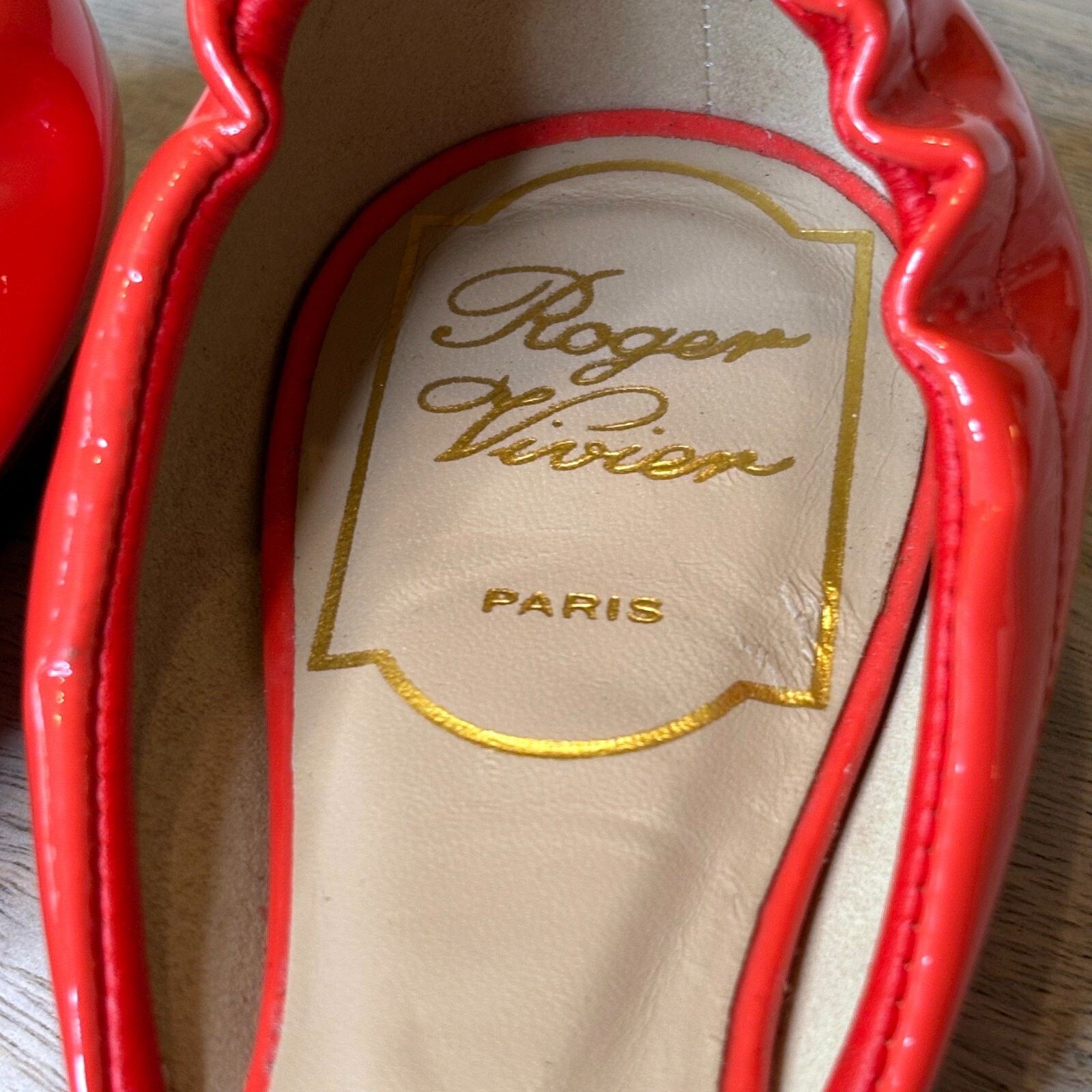 Roger Vivier Roger Vivier Women's Red Orange Ballet Flats Italy US Size 5 Size US 5 / IT 35 - 14 Thumbnail
