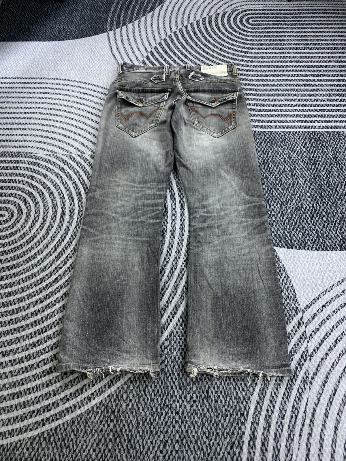 Edwin Vintage Edwin Wash Grey Distressed Denim Pants Size US 35 - 2 Thumbnail