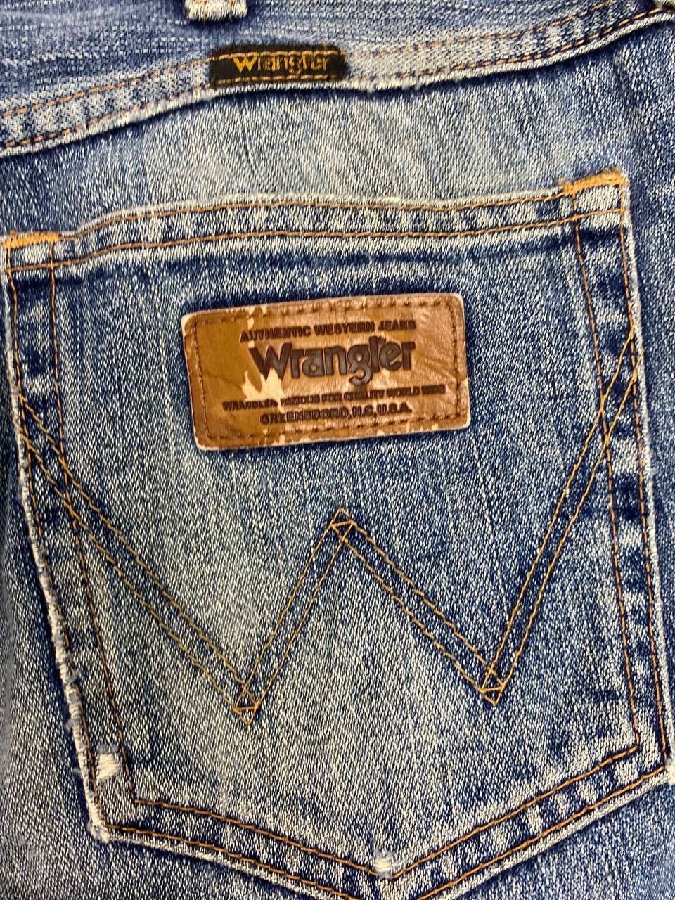 Wrangler vintage wrangler distressed denim nice design Size US 34 / EU 50 - 4 Thumbnail