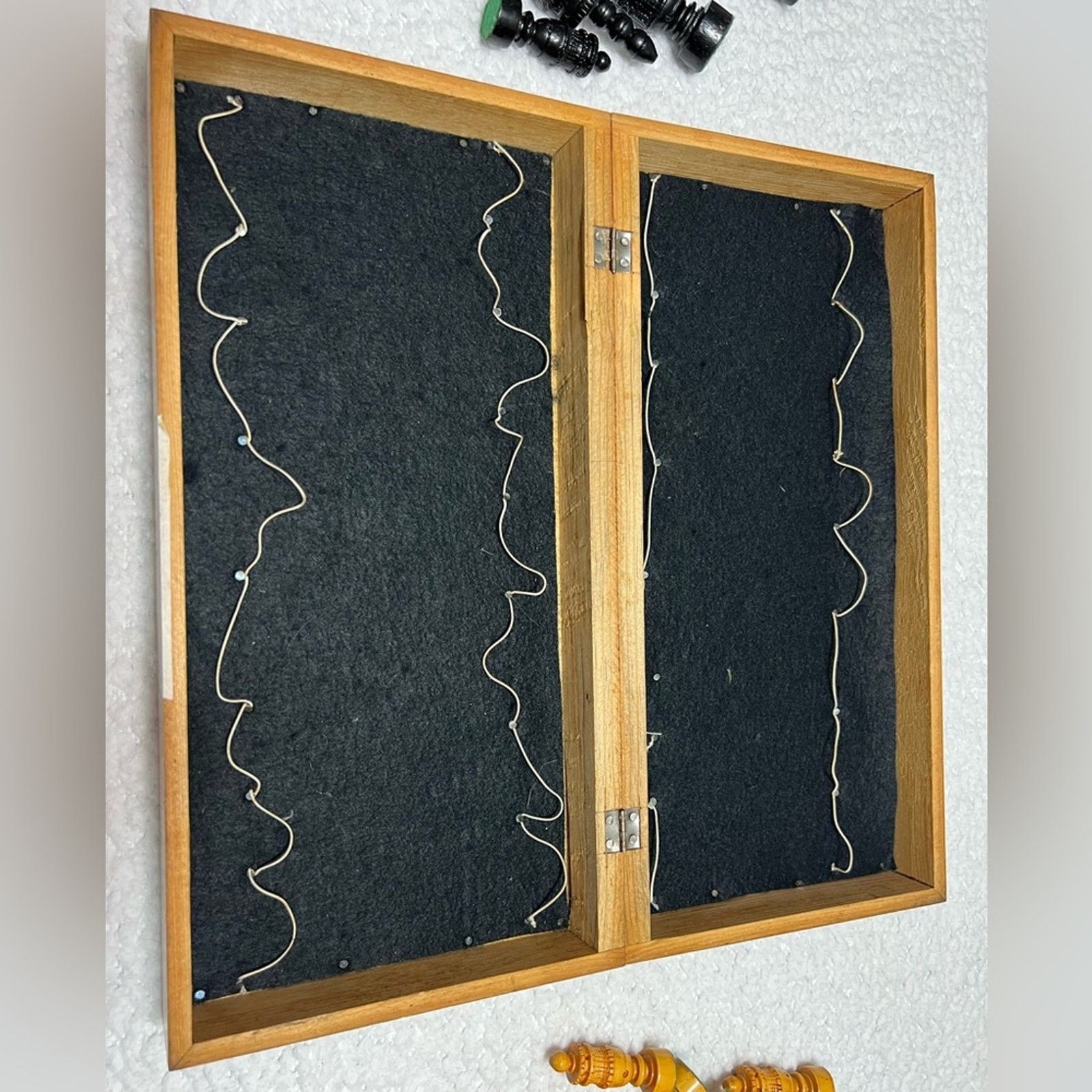 Vintage Vintage 70’s 80’s Hand Carved Indian Wooden Chess Set & Box Size ONE SIZE - 7 Thumbnail