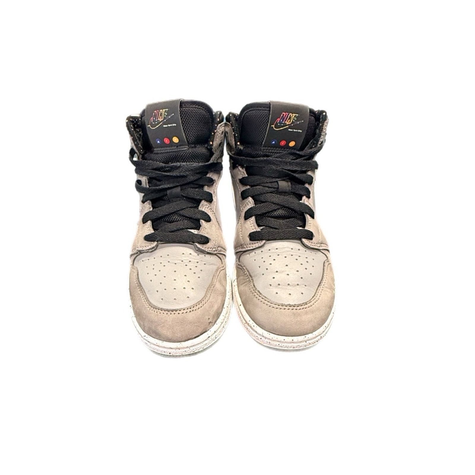 Nike Nike Air Jordan 1 Mid SE GS “Wings” Sneakers Size US 5 / EU 37 - 1 Thumbnail