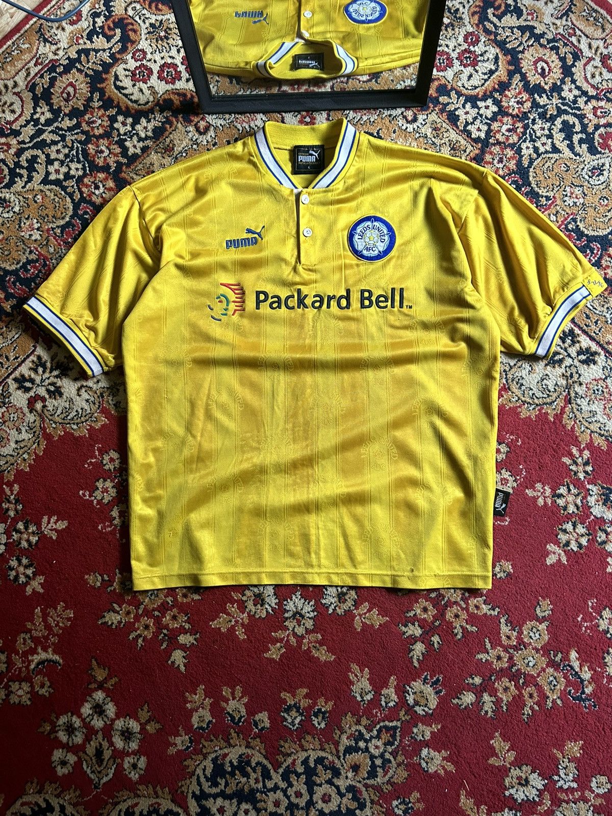 Puma × Vintage Leeds United 1996-1998 Away Jersey Shirt Size US L / EU 52-54 / 3 - 1 Thumbnail