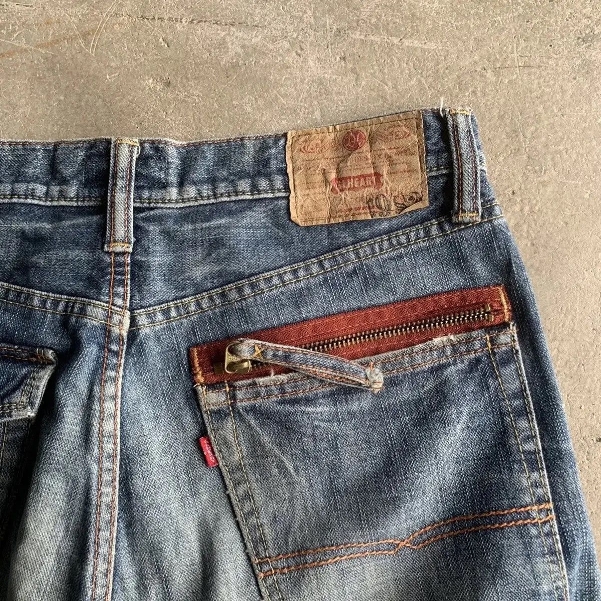 Japanese Brand GL HEARTS W31 L32 Distressed Denim Blue Wash Jeans Pants Size US 31 - 15 Thumbnail
