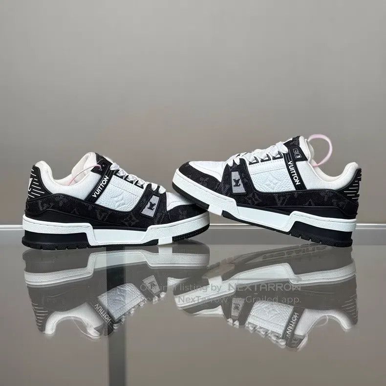 Louis Vuitton Trainer 24 Black and White Denim shoes