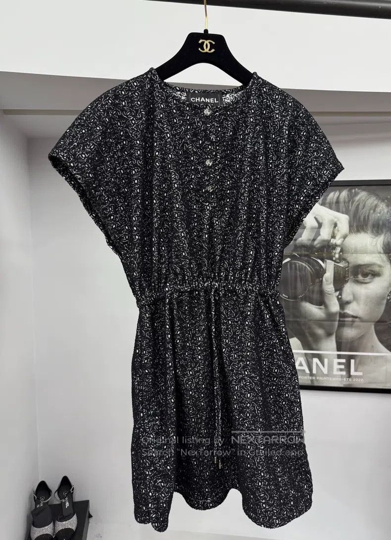 Chanel Chanel 25M black full logo printed drawstring dress Size XXS / US 00 / IT 34 - 1 Thumbnail
