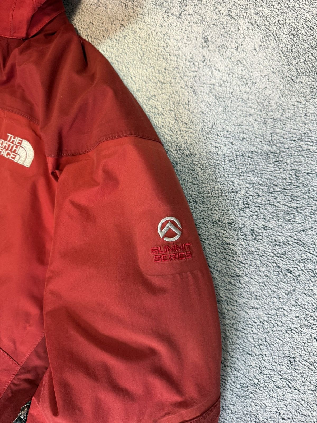 The North Face The North Face Summit Series HyVent Alpha Primaloft Jacket L Size US L / EU 52-54 / 3 - 8 Thumbnail