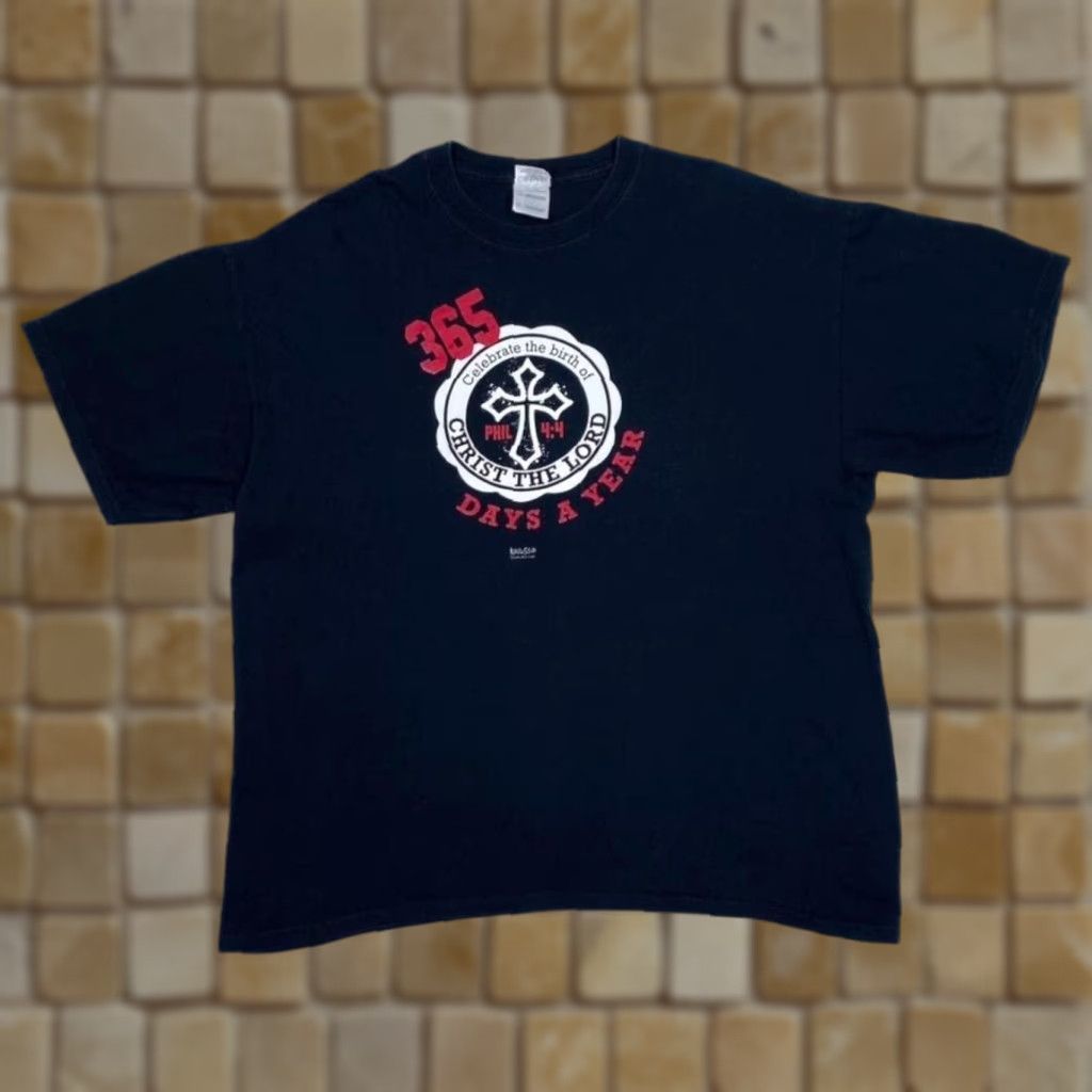 Gildan Christ The Lord “365 Days A Year” Phil 4:4 Religious Celebration T-Shirt XL Black Men's T-Shirt Graphic Front Spellout 365 Days A Year Size US XL / EU 56 / 4 - 1 Thumbnail
