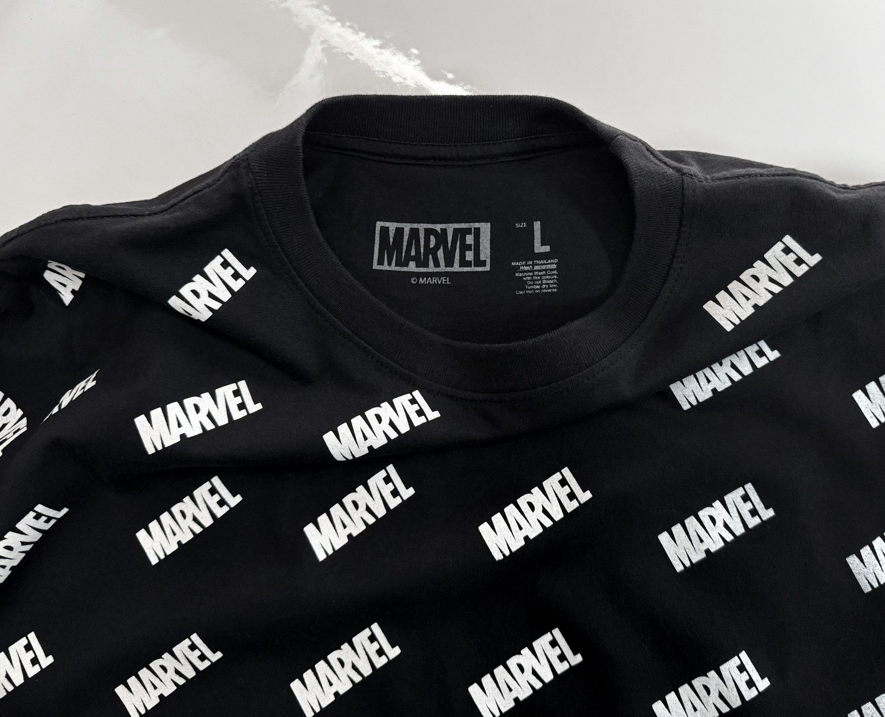 Marvel Comics MARVEL Limited Edition Logo Repeat Tee from Japan Size US L / EU 52-54 / 3 - 2 Thumbnail