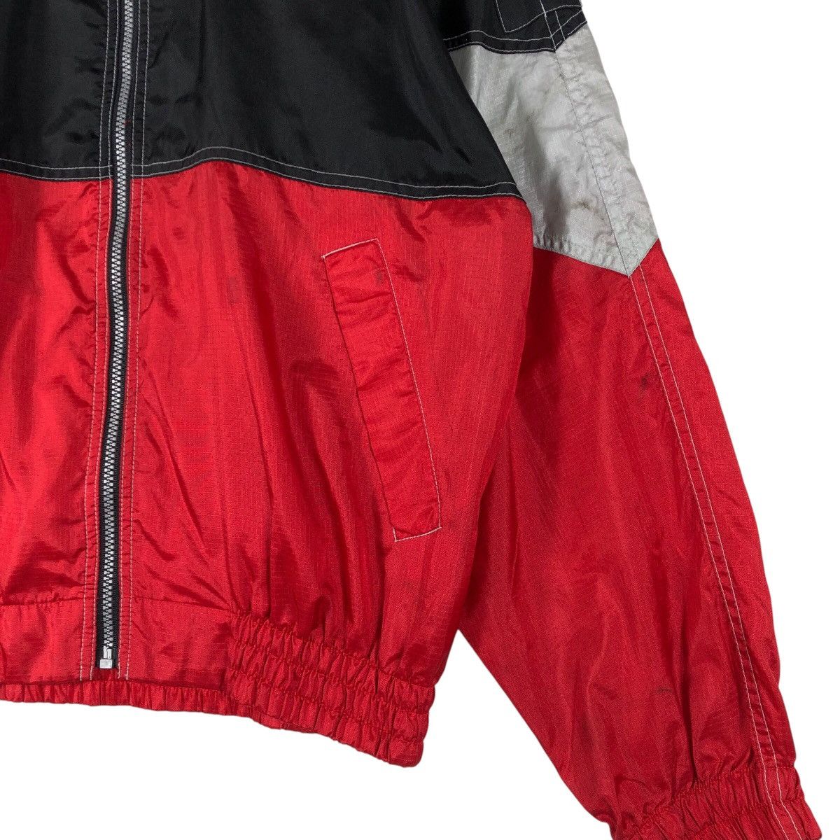 Formula 1 × Gear for Sports BRIDGESTONE Formula 1 The Challenge Windbreaker Jacket Size US L / EU 52-54 / 3 - 5 Thumbnail