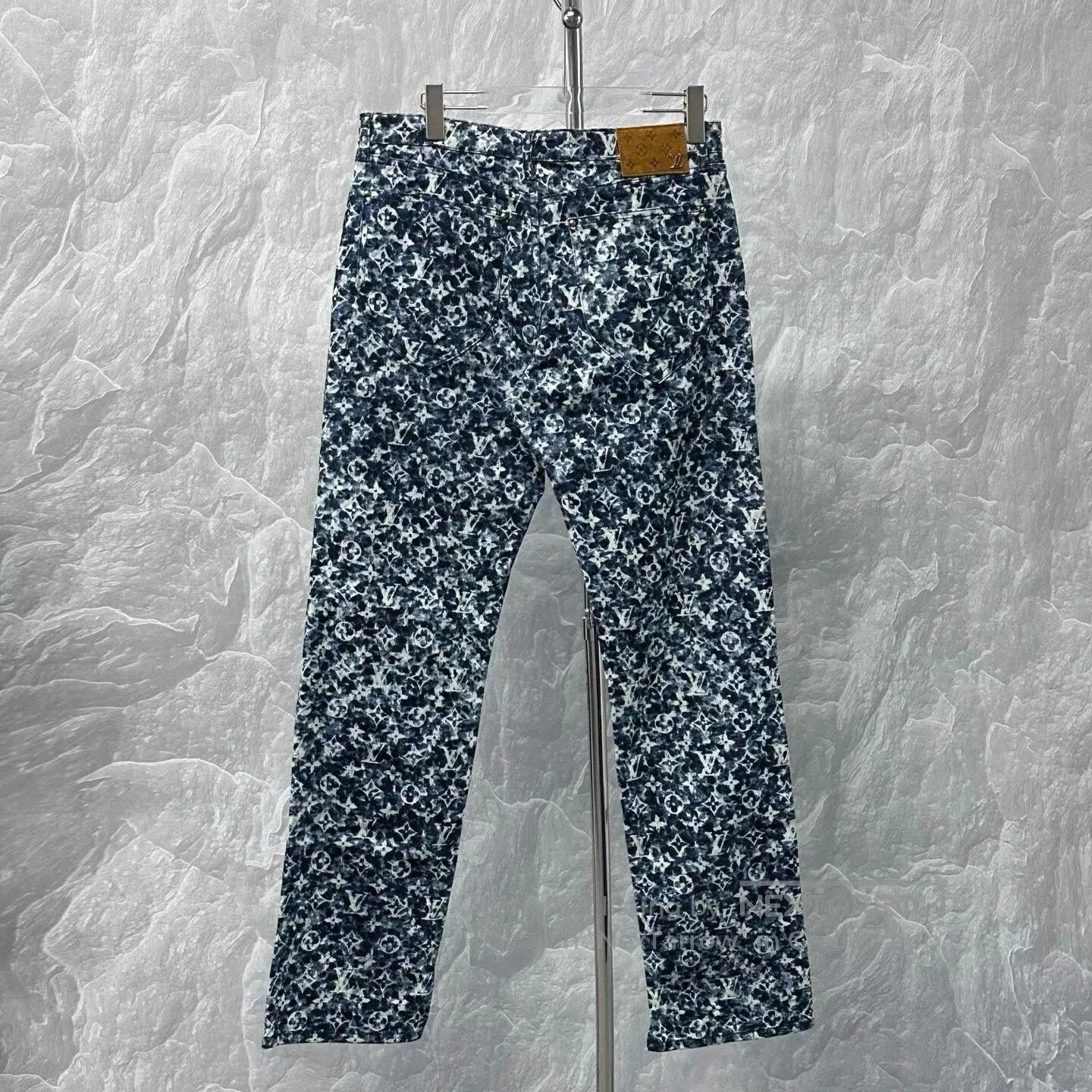 Louis Vuitton louis vuitton denim pants with iconic pattern. Size 30" / US 8 / IT 44 - 4 Thumbnail