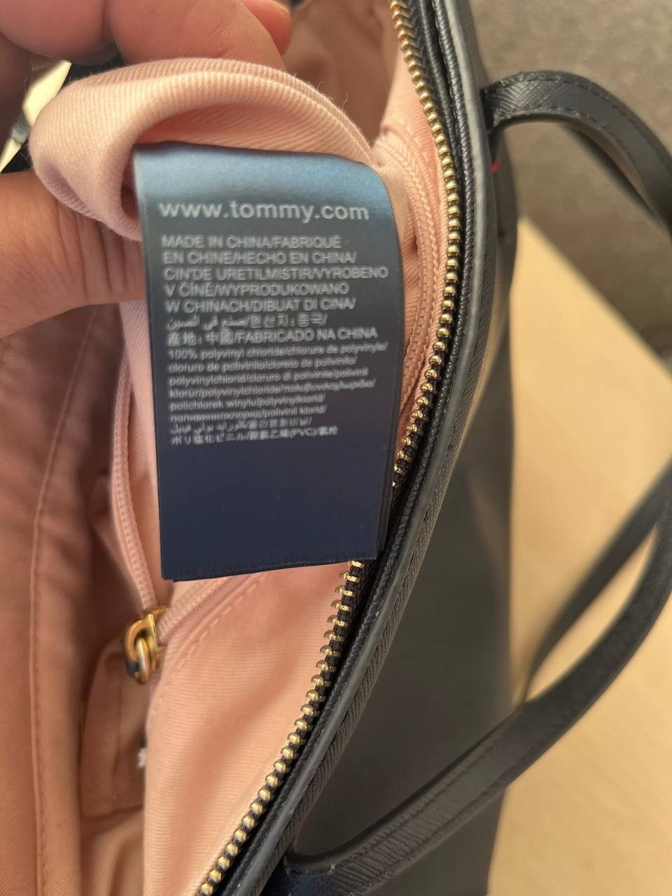 Tommy Hilfiger Tommy Hilfiger Size ONE SIZE - 8 Thumbnail