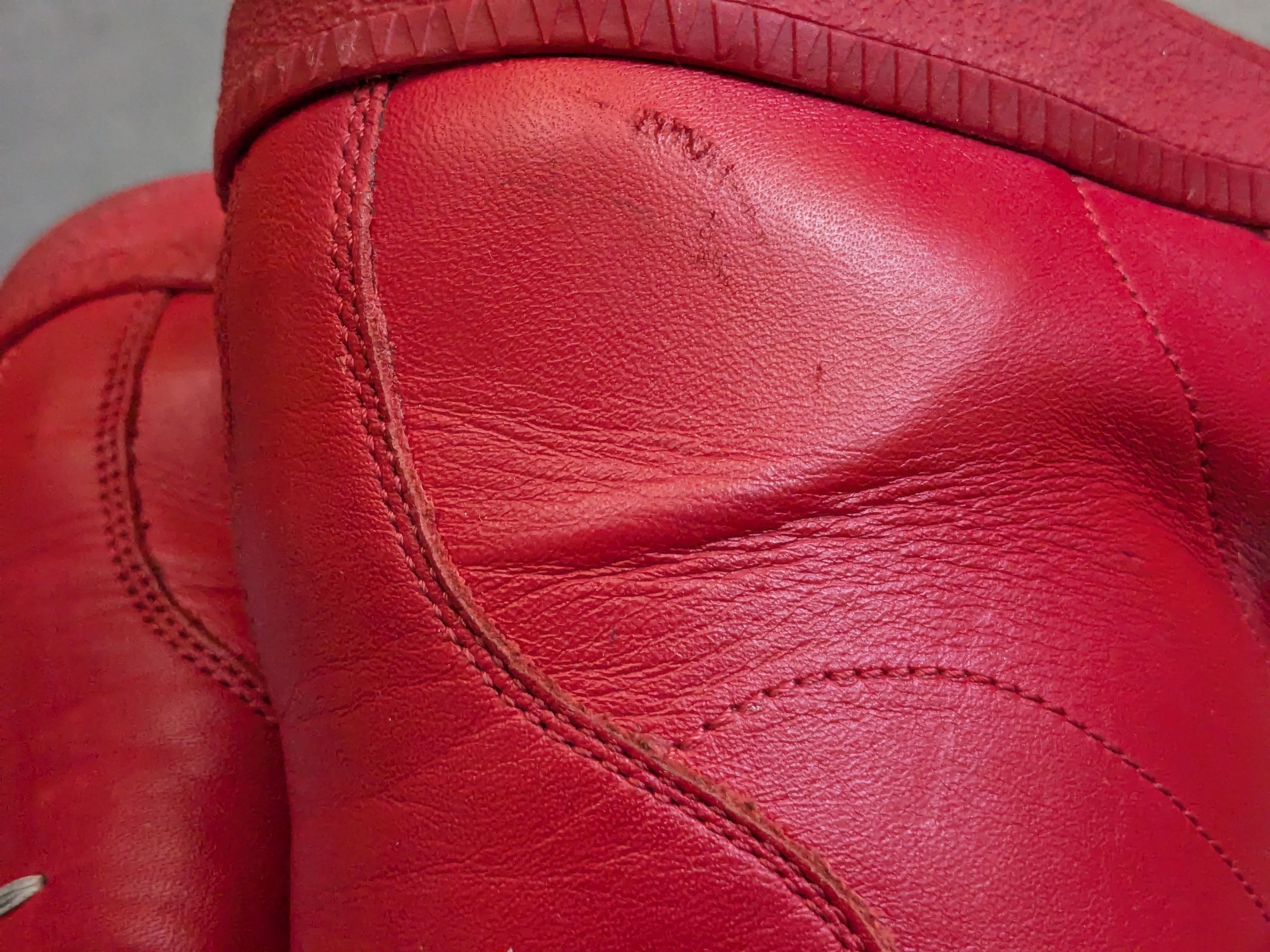 Maison Margiela Maison Margiela GAT Replica Red Paint Splatter 9 42 Leather Size US 9 / EU 42 - 19 Thumbnail