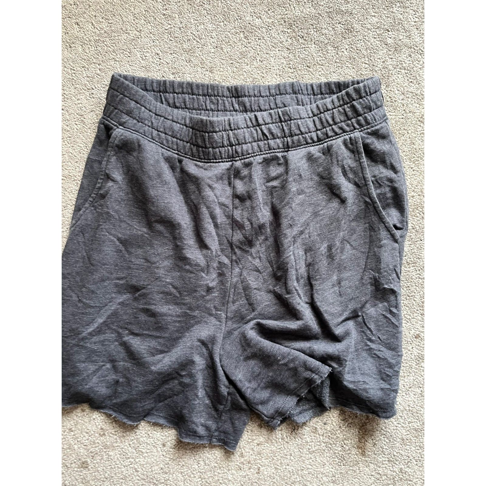 American Eagle Outfitters American Eagle Outfitters Womens Shorts Medium Gray Solid Embroidered Cotton Blended Fabric Size 32" / US 10 / IT 46 - 2 Thumbnail