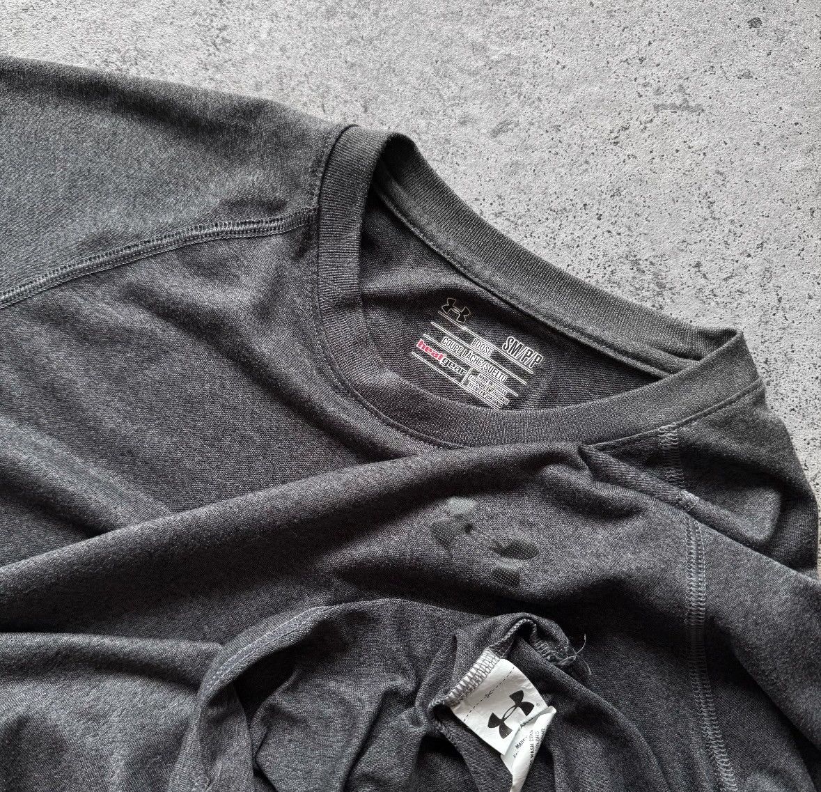 Under Armour Under Armour HeatGear Mens Gray Short Sleeve Sport Shirt Top Size US S / EU 44-46 / 1 - 3 Thumbnail