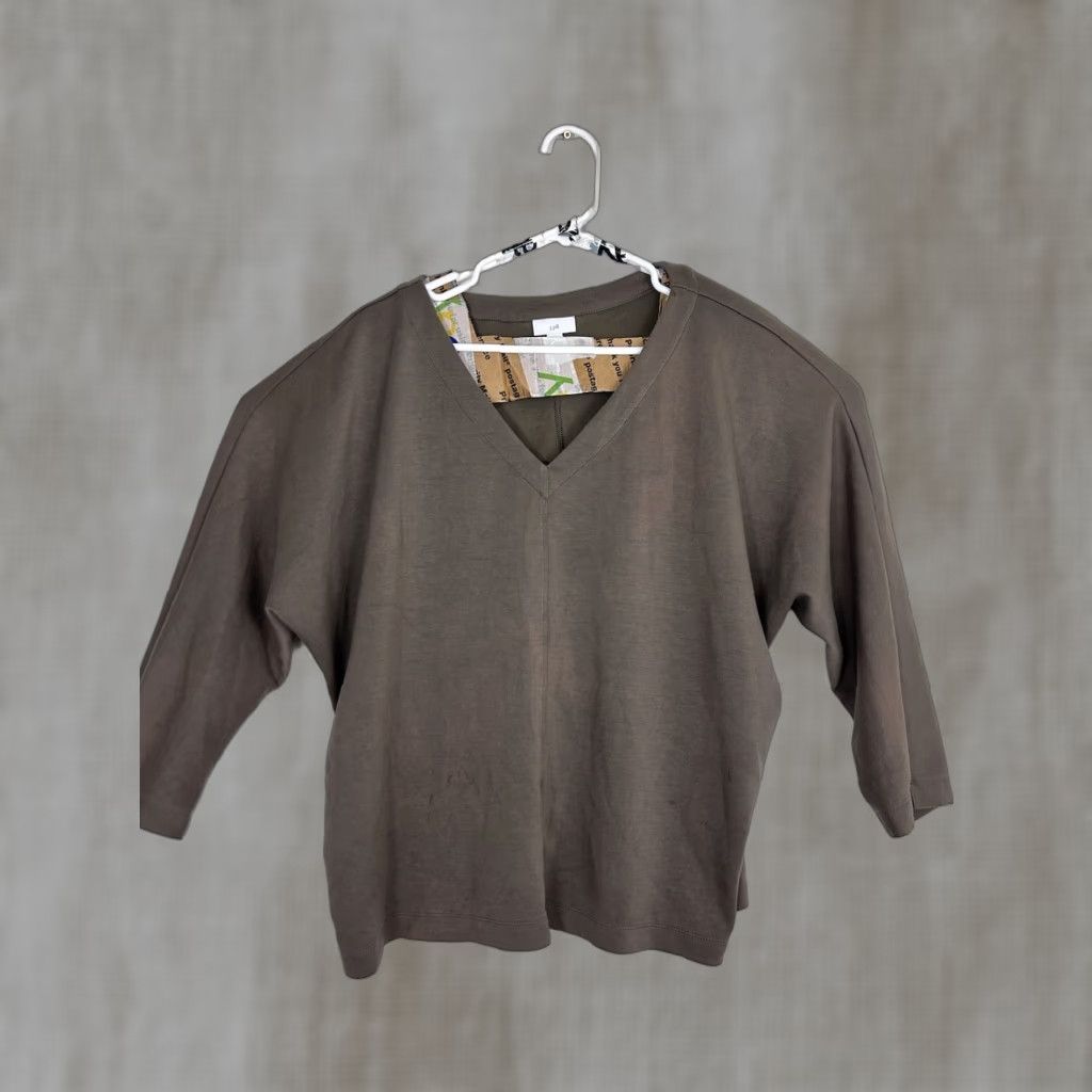 J. Jill J. Jill Women's T-Shirt Pullover V-Neck 3/4 Sleeve Gray L Top Stains Size L / US 10 / IT 46 - 1 Thumbnail