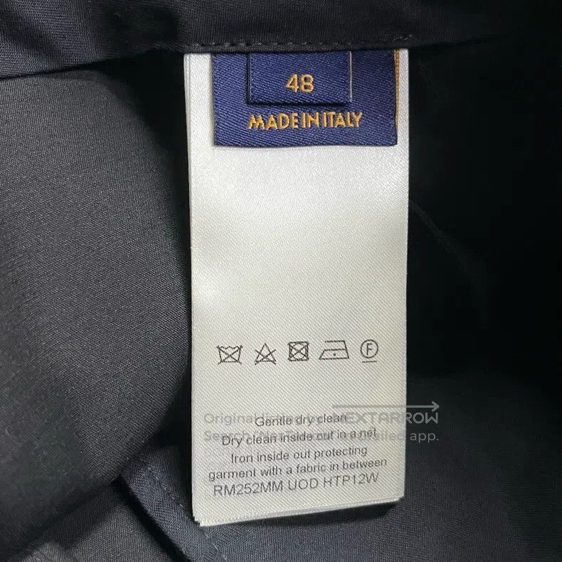Louis Vuitton Louis Vuitton size US 48 25 New Black Solid Metallic Straig Size US 32 / EU 48 - 5 Thumbnail