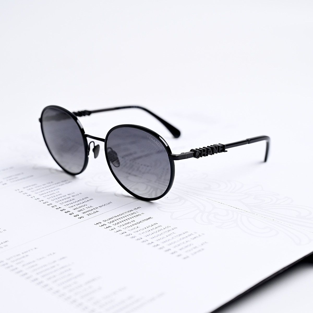 Chanel CHANEL 0CH4282 SUNGLASSES Size ONE SIZE - 1 Thumbnail