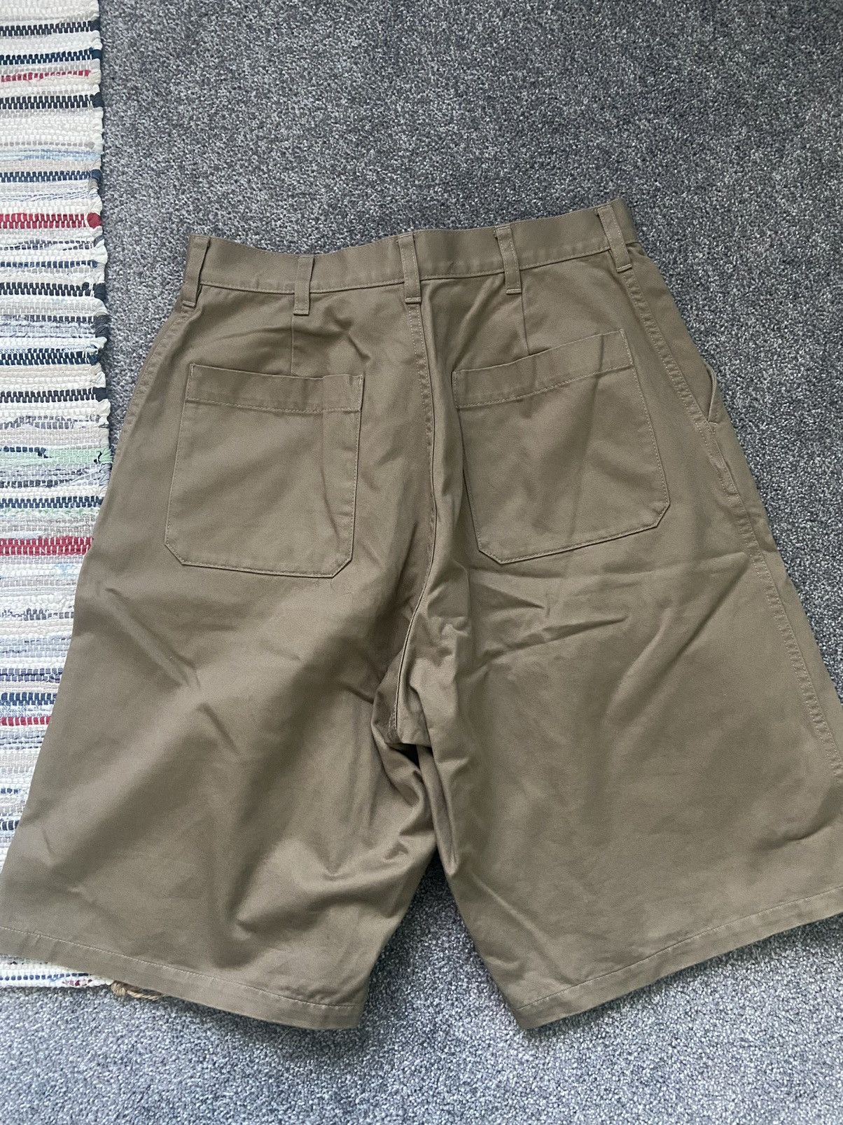 Bape Bape tan one point shorts Size US 29 - 2 Thumbnail
