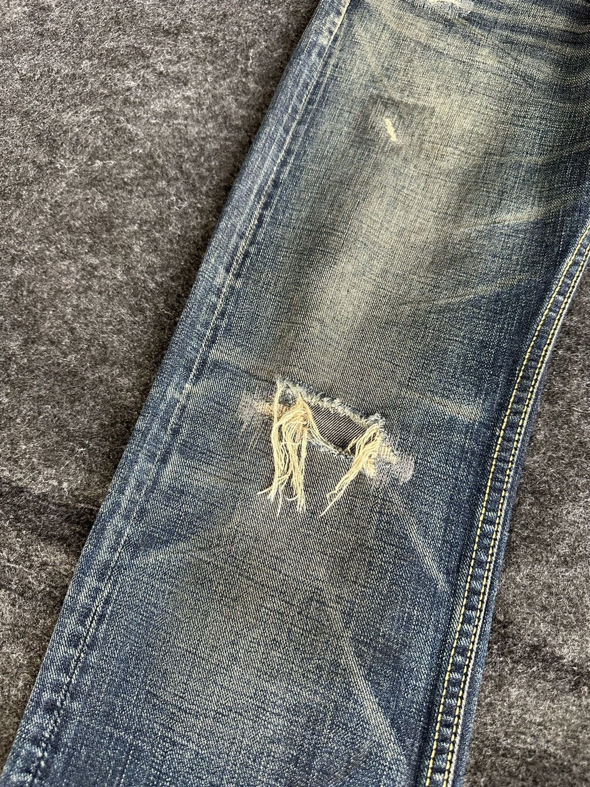TMT 💥 Rare TMT Japan 8th Anniversary Washed Vintage Denim D483 Size US 32 / EU 48 - 9 Thumbnail