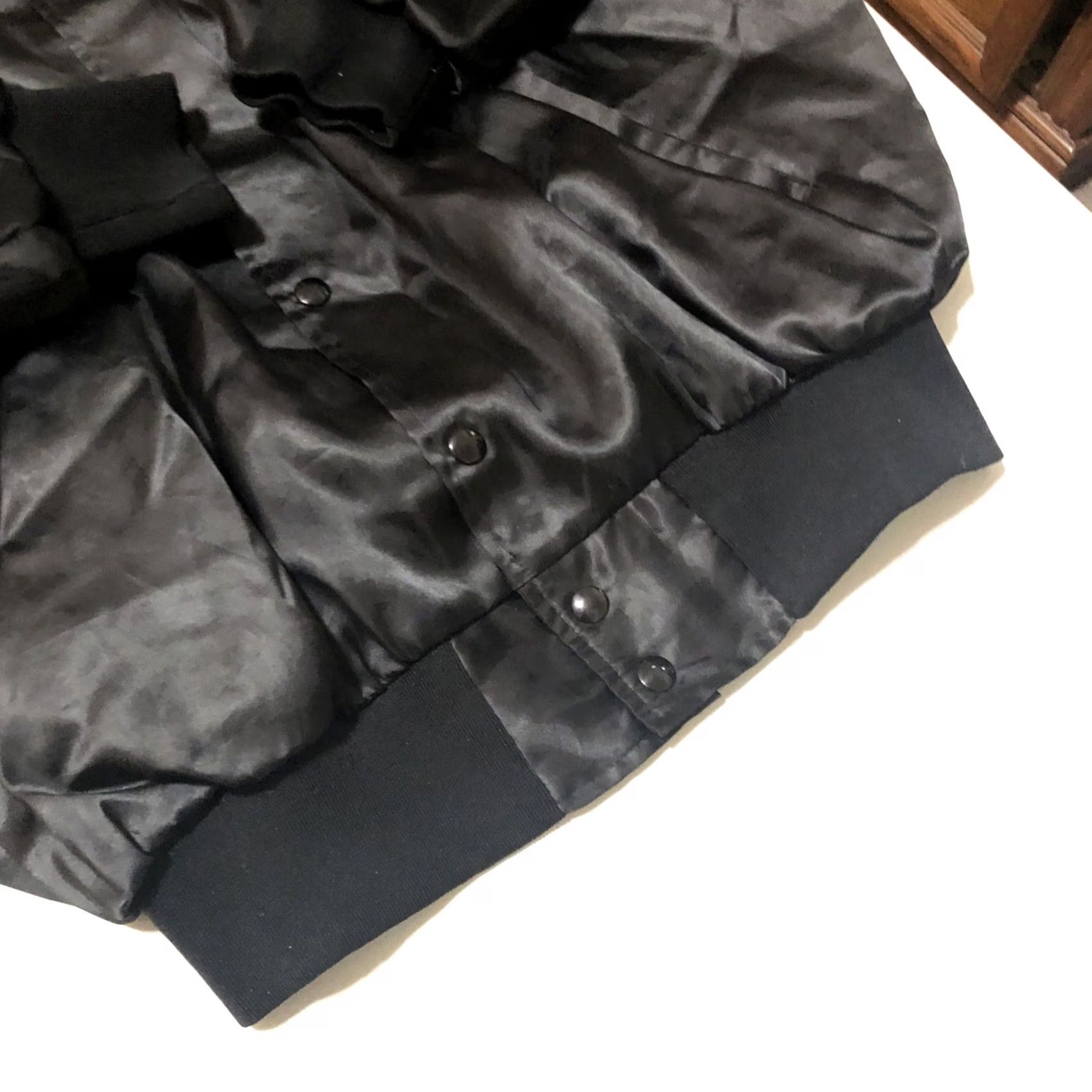Vintage VINTAGE Don Alleson Sportswear Chevrolet Bomber Jacket Adult XL Black Satin Heartbeat 90s Cars Jacket Mens Size US XL / EU 56 / 4 - 6 Thumbnail