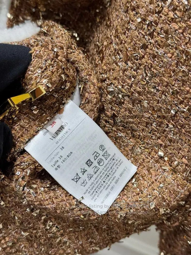 Valentino Valentino Tweed gold thread and sheepskin wool integrated Size M / US 6-8 / IT 42-44 - 7 Thumbnail
