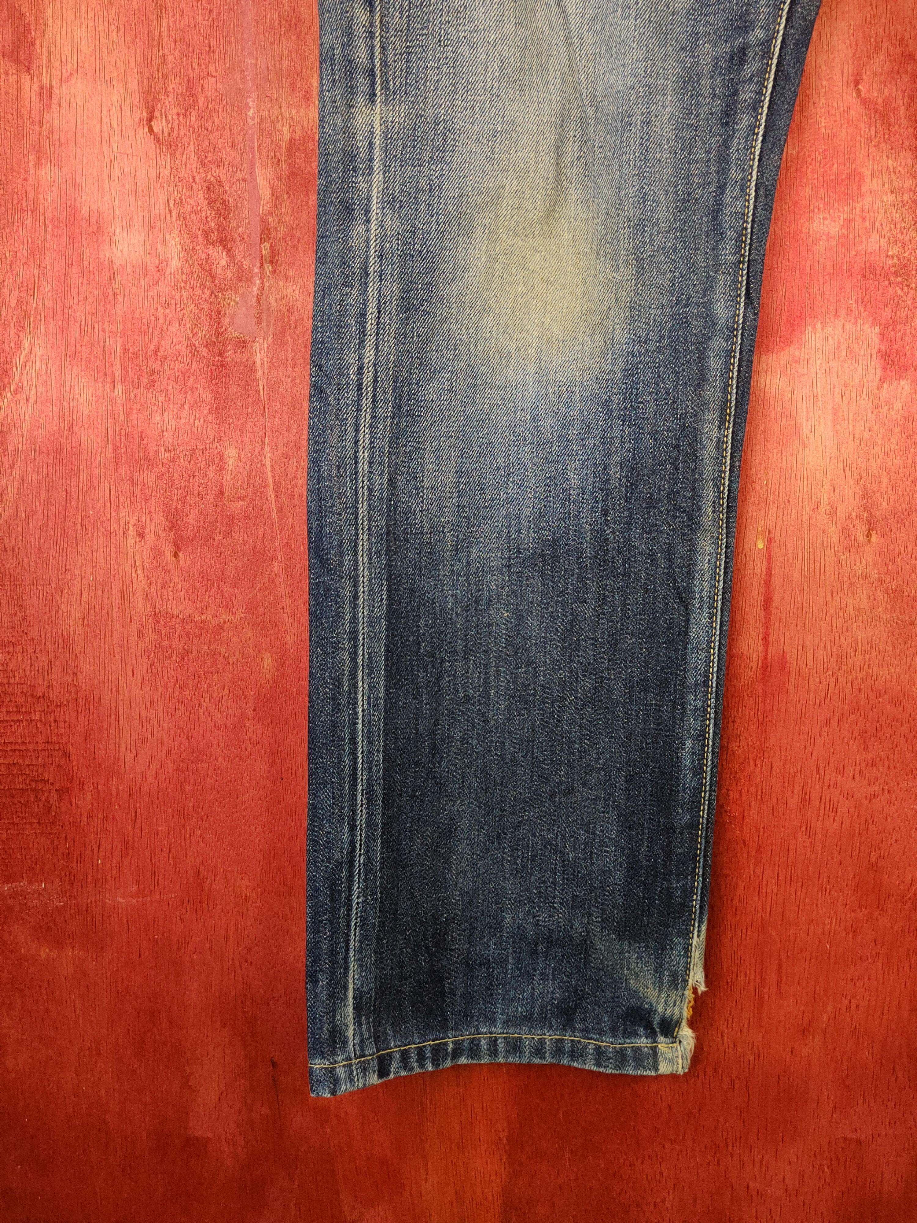 Japanese Brand Uniqlo Dark Blue Distressed Ripped Jeans #S1673 Size US 32 / EU 48 - 5 Thumbnail