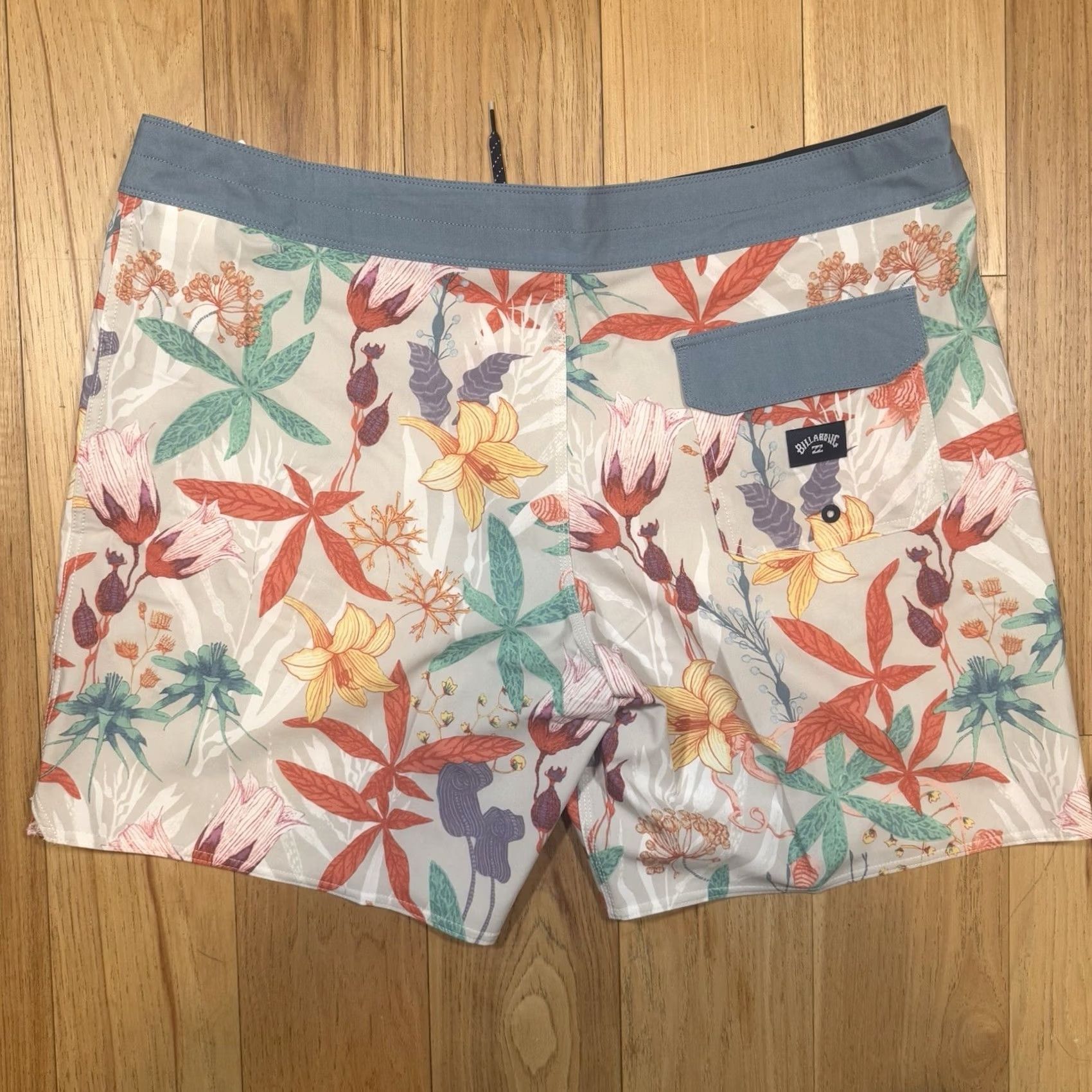 Billabong Billabong Board Shorts NWT Floral Recycler Good Times Pro 40 Multicolor Short Length Men Size US 40 / EU 56 - 5 Thumbnail