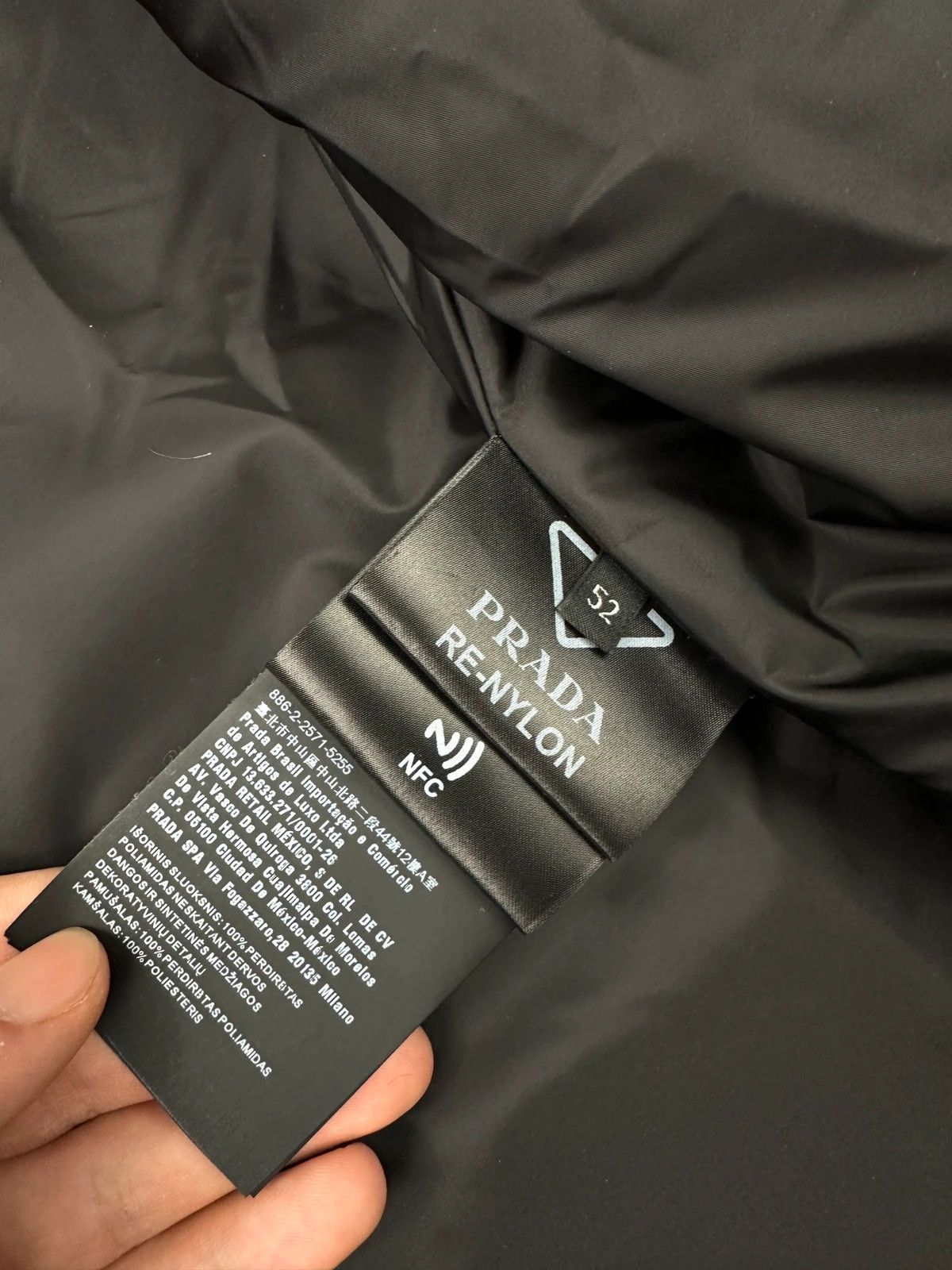 Prada Prada Milano FW2020 Black Padded Re-Nylon Jacket Size US L / EU 52-54 / 3 - 13 Thumbnail