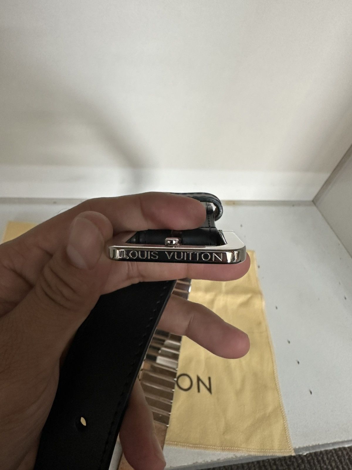 Louis Vuitton Louis vuitton mens belt Size ONE SIZE - 8 Thumbnail