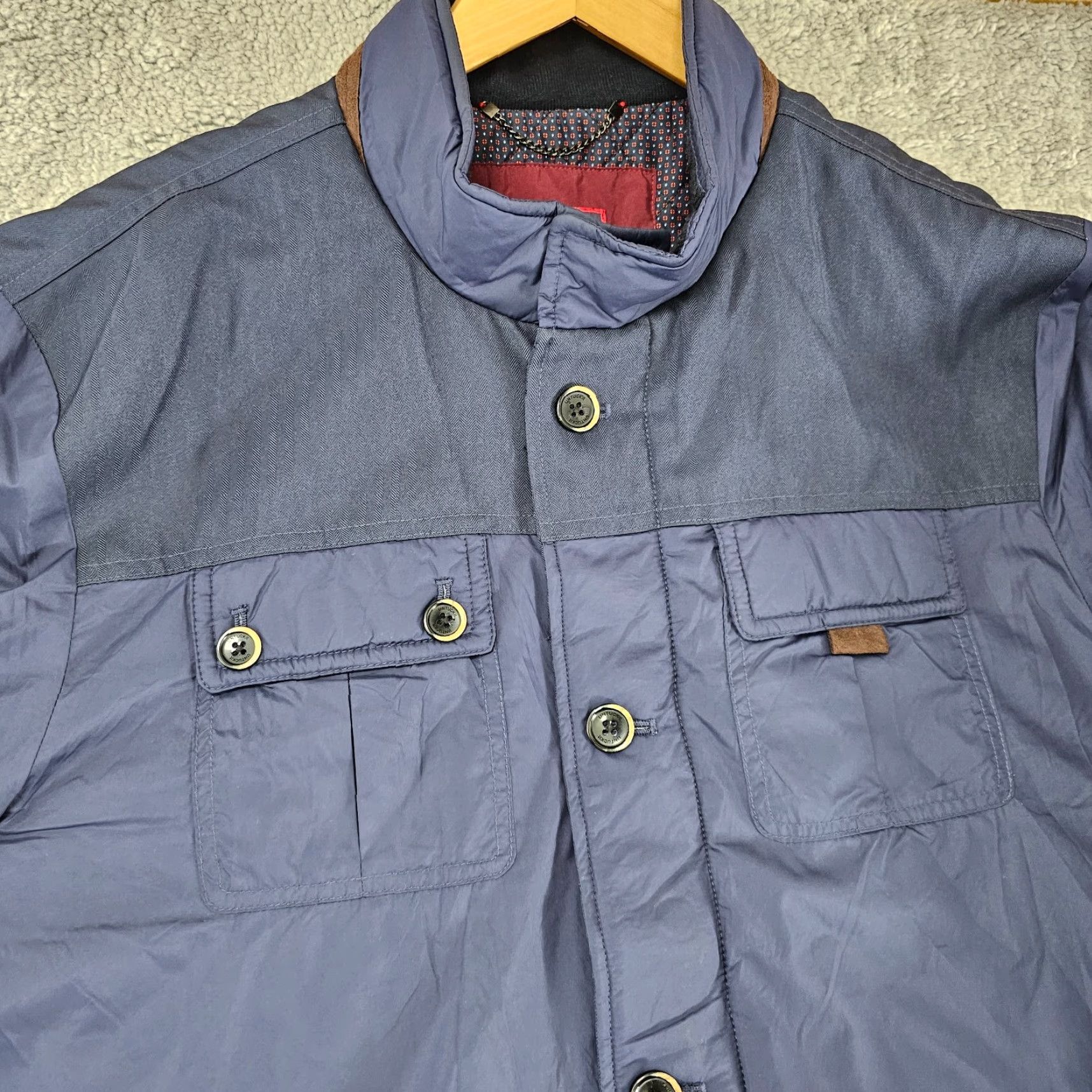 UNTUCKit UNTUCKit Lanson Jacket Mens XL Blue Full Zip Nylon Quilt Lined Weather Resistant Breathing Pockets Stand-Up Collar Regular Fit Size US XL / EU 56 / 4 - 2 Thumbnail