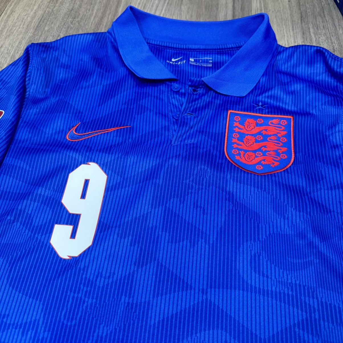 Nike England 20/21 away shirt #9 Kane Size US S / EU 44-46 / 1 - 3 Thumbnail