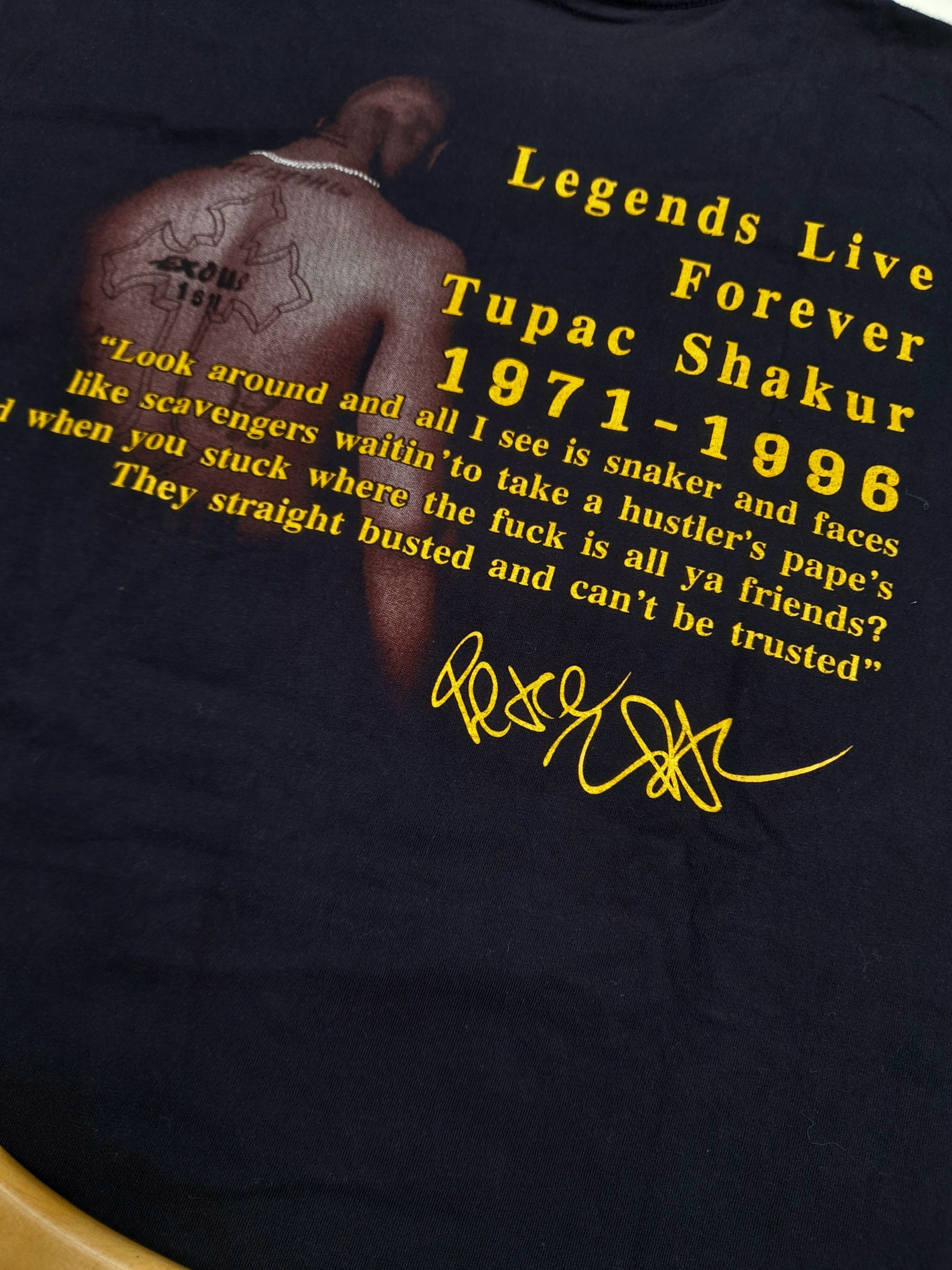 Band Tees Vintage tupac shakur 1971-1996 legends live forever Size US L / EU 52-54 / 3 - 7 Thumbnail